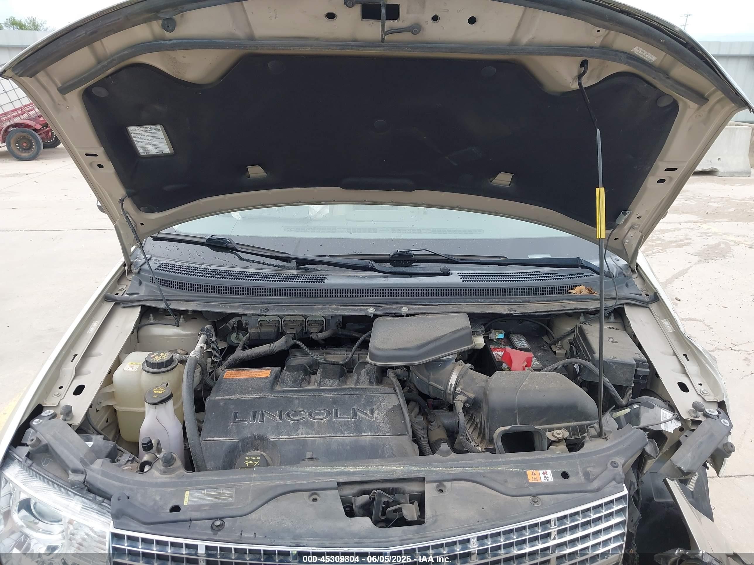 2010 Lincoln Mkx   Gold vin: 2LMDJ6JC2ABJ16908