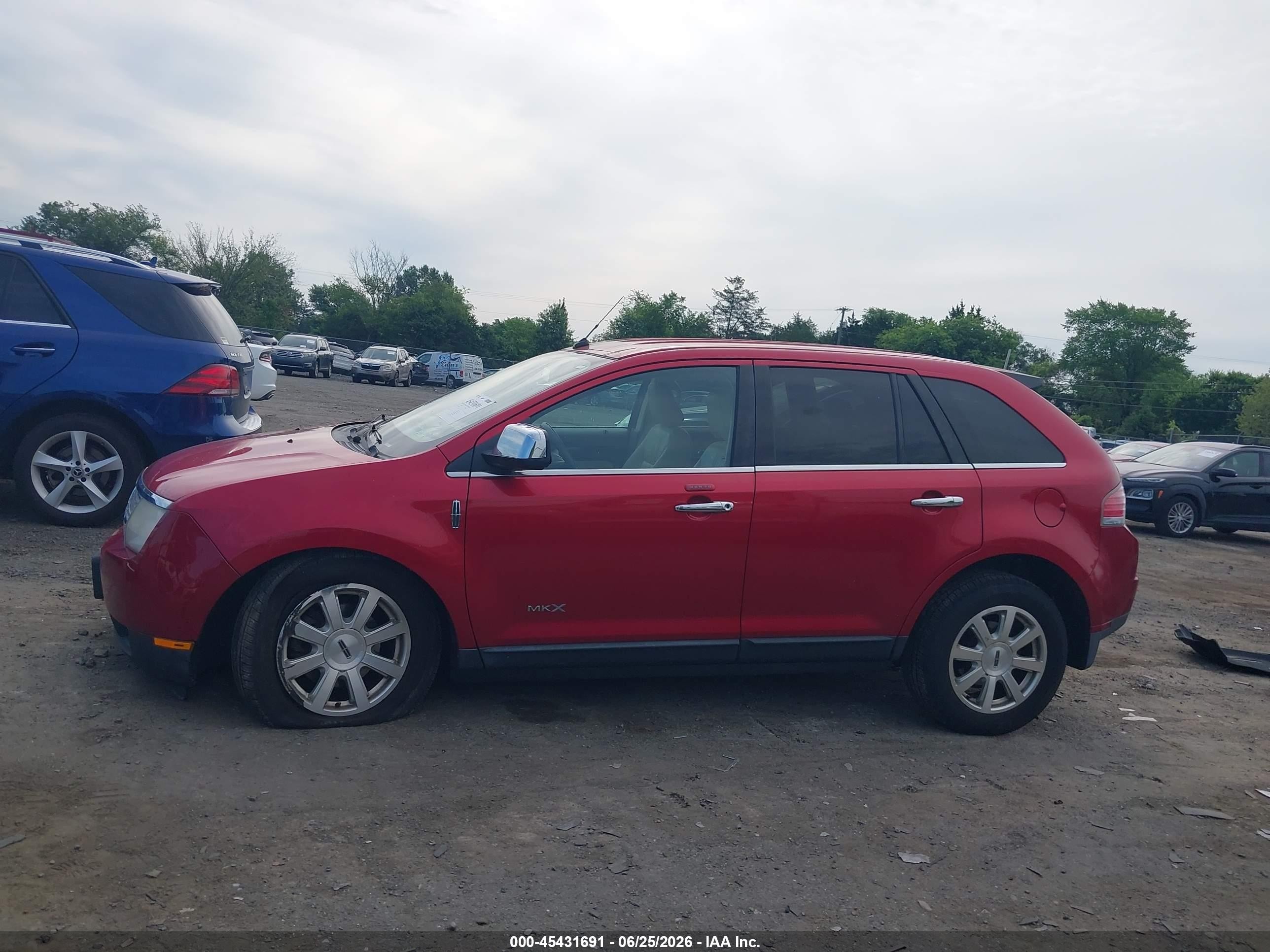 2010 Lincoln Mkx   Red vin: 2LMDJ6JC3ABJ01334