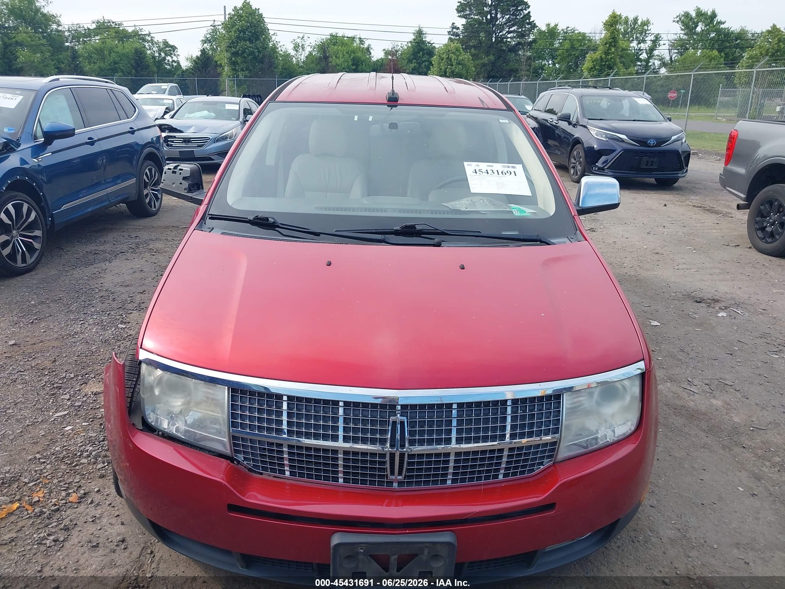 2010 Lincoln Mkx   Red vin: 2LMDJ6JC3ABJ01334