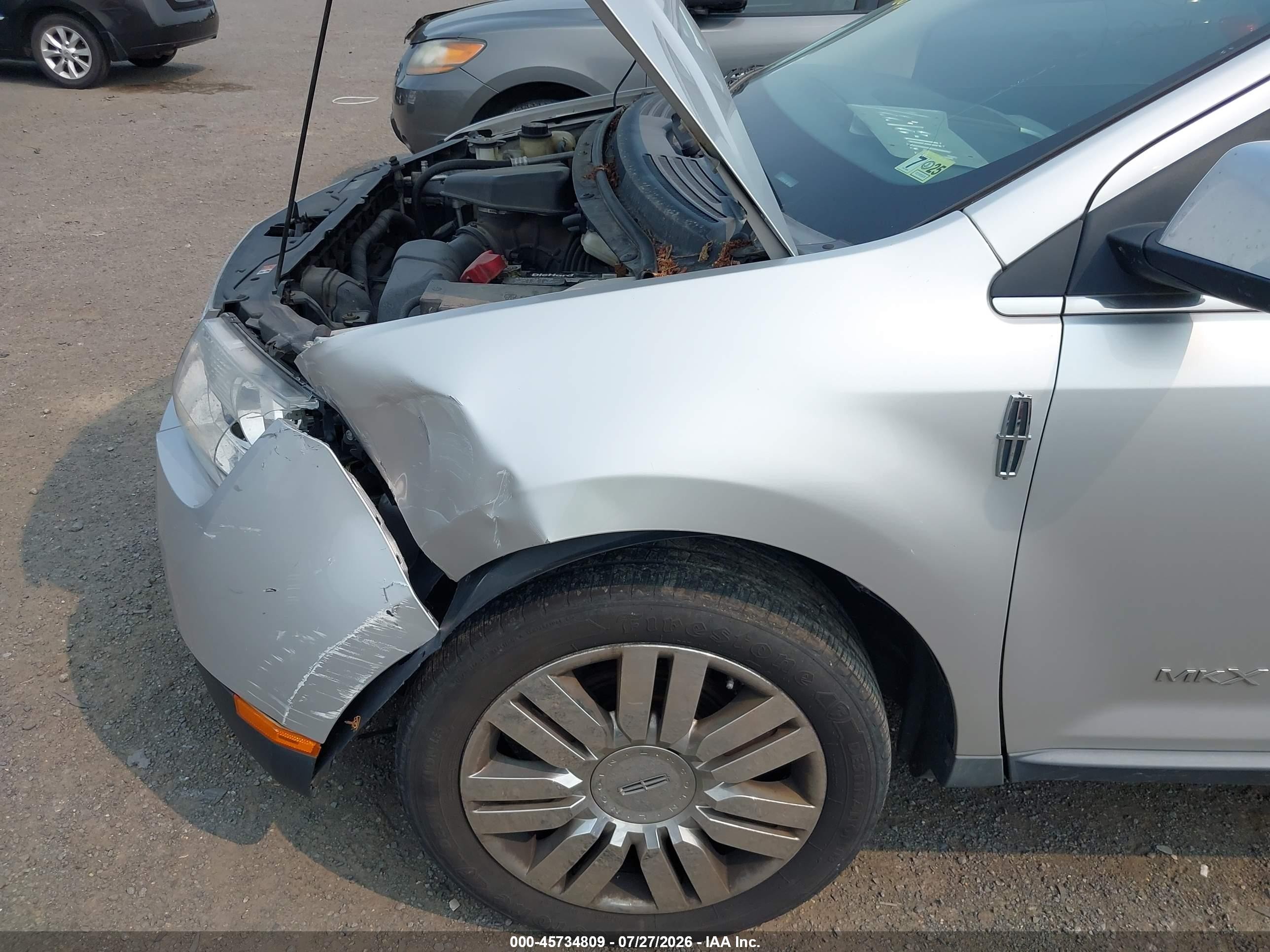 2010 Lincoln Mkx   Silver vin: 2LMDJ6JC5ABJ07782
