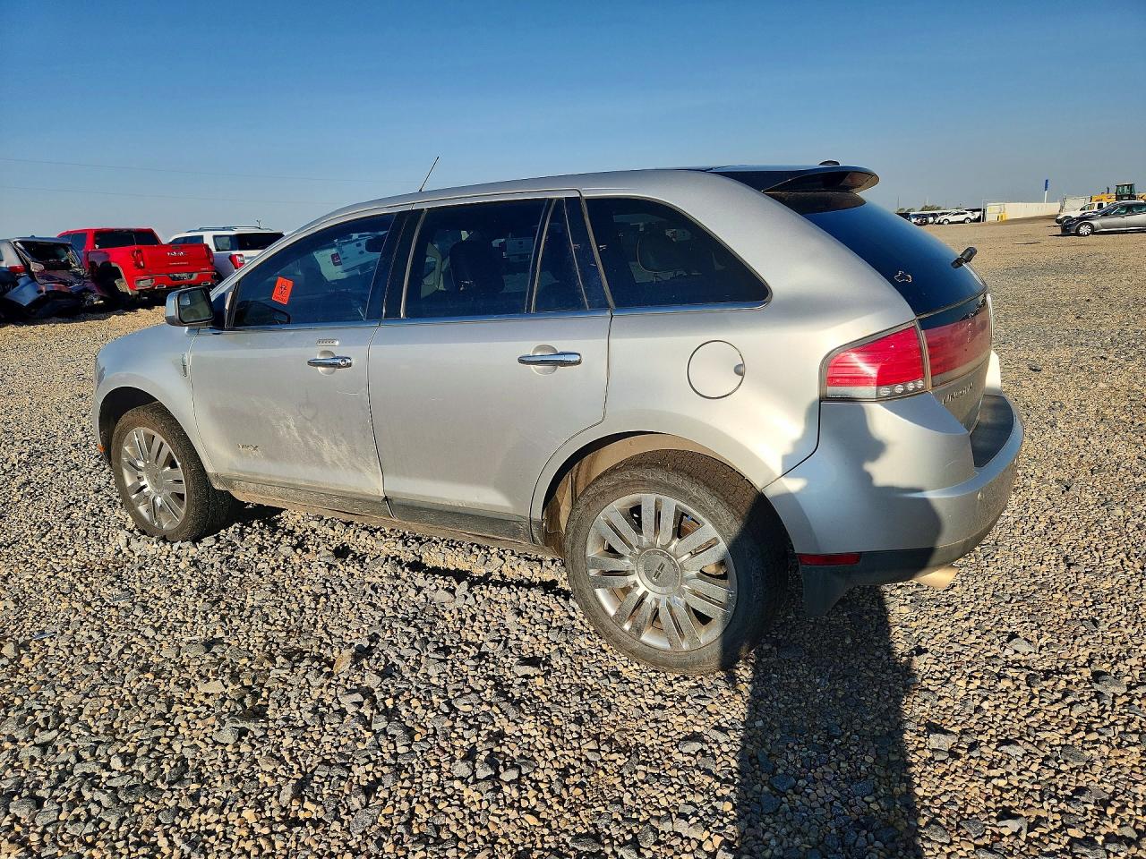 2010 Lincoln Mkx Silver vin: 2LMDJ6JC8ABJ14337