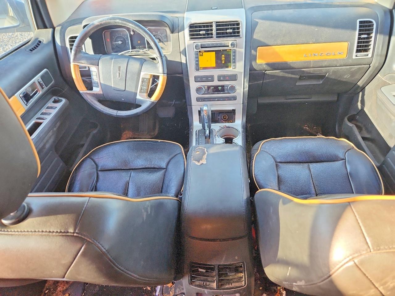 2010 Lincoln Mkx Silver vin: 2LMDJ6JC8ABJ14337