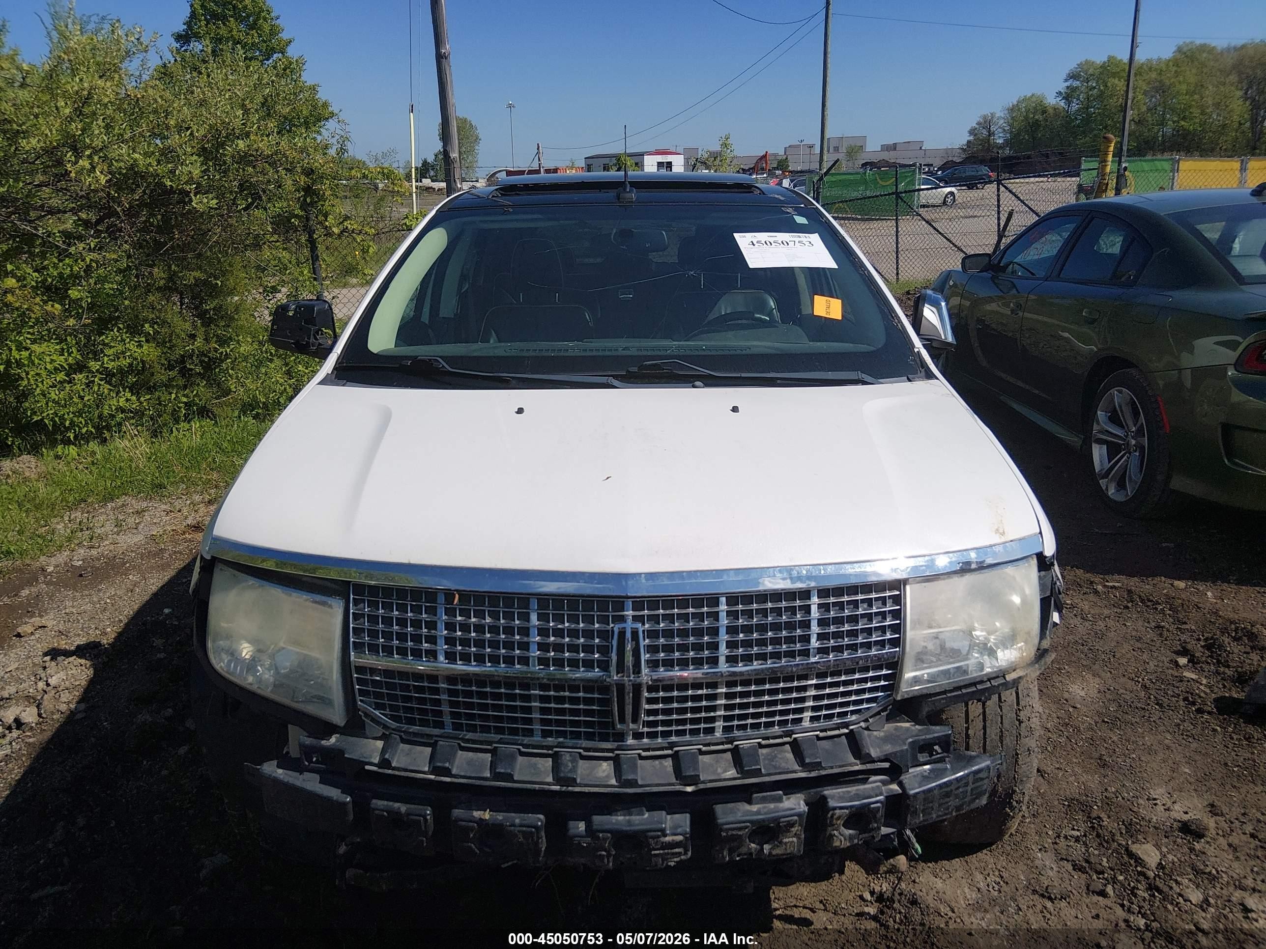 2010 Lincoln Mkx   White vin: 2LMDJ6JC9ABJ01113