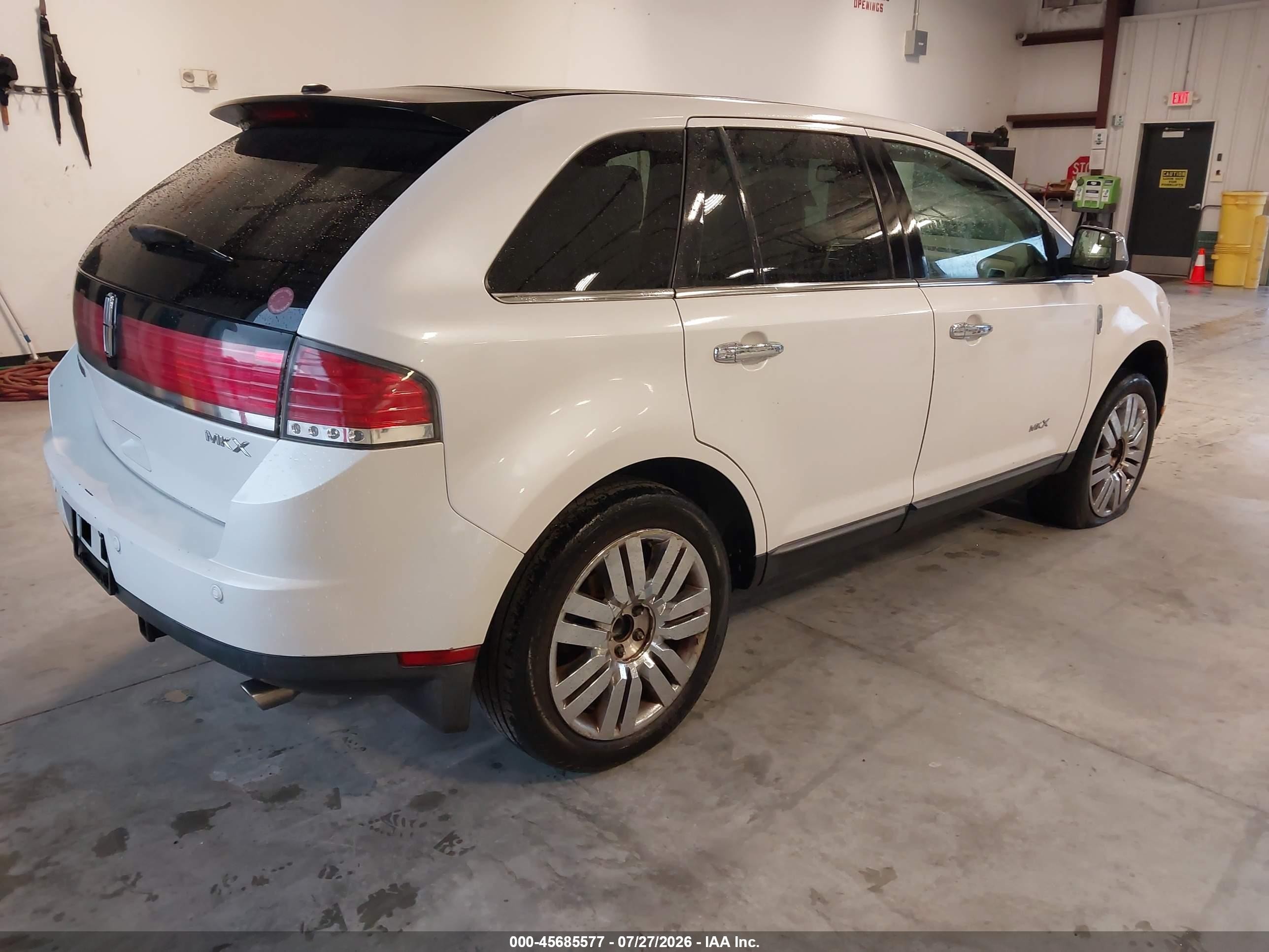 2010 Lincoln Mkx   White vin: 2LMDJ6JCXABJ12329