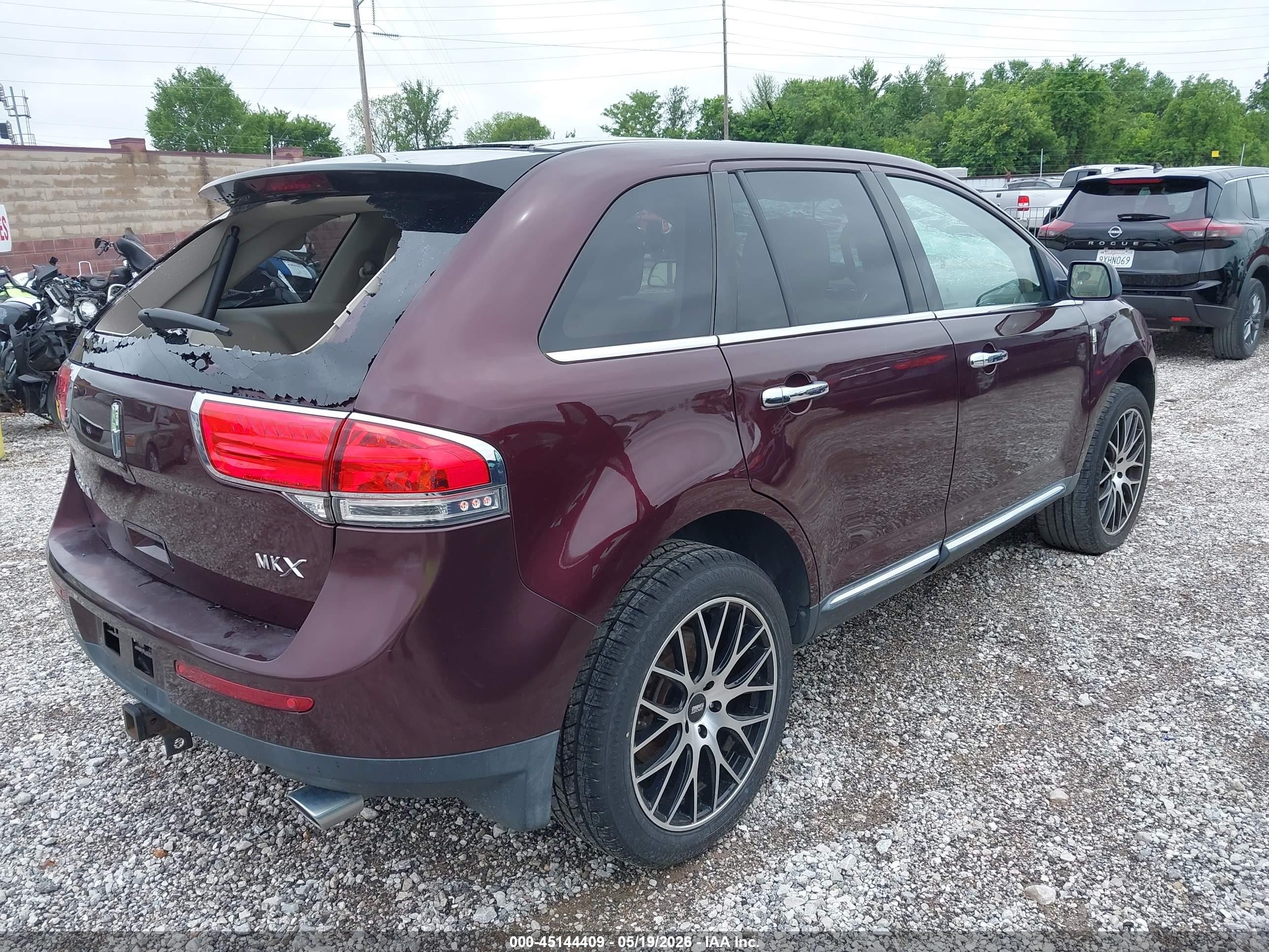 2011 Lincoln Mkx   Maroon vin: 2LMDJ6JK0BBJ20366