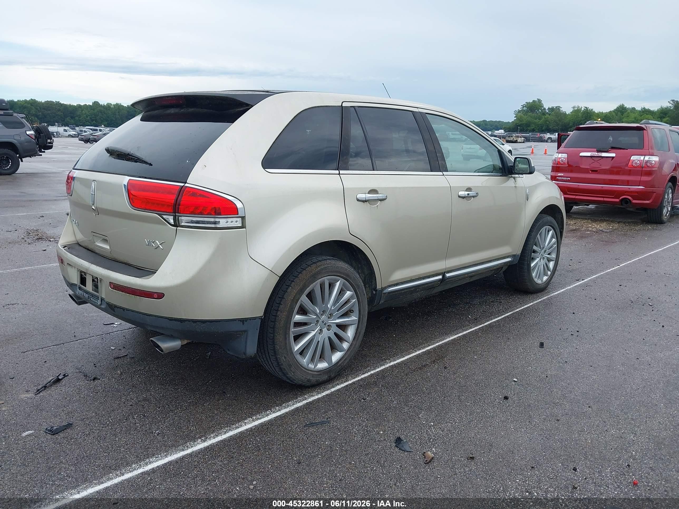 2011 Lincoln Mkx   Gold vin: 2LMDJ6JK0BBJ33621