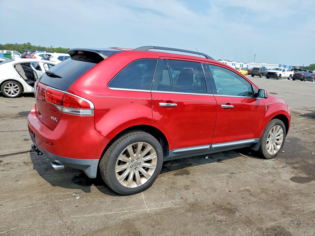 2012 Lincoln Mkx Red vin: 2LMDJ6JK0CBL02232