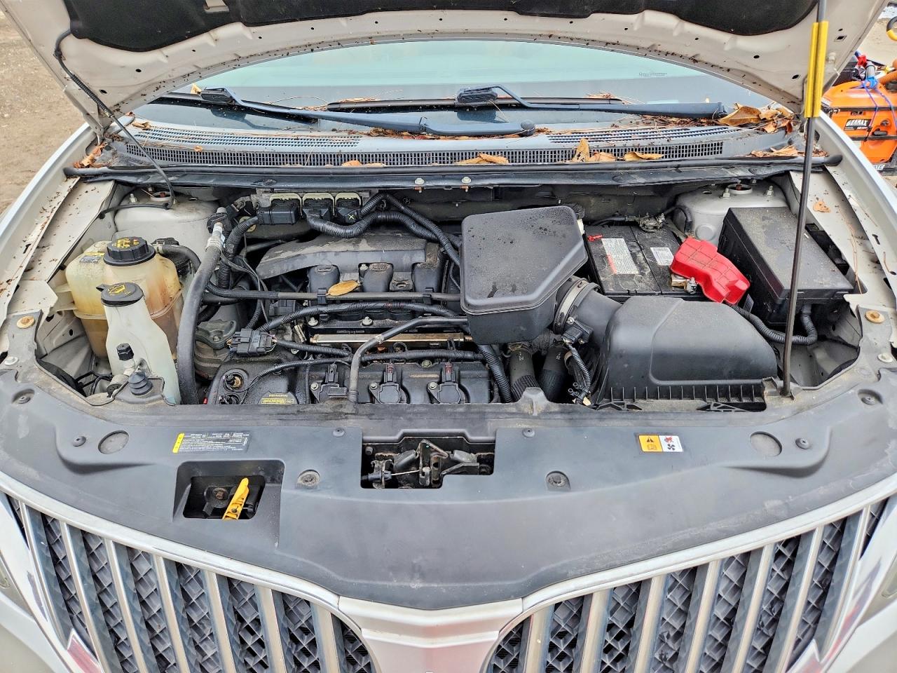 2013 Lincoln Mkx Silver vin: 2LMDJ6JK0DBL45227