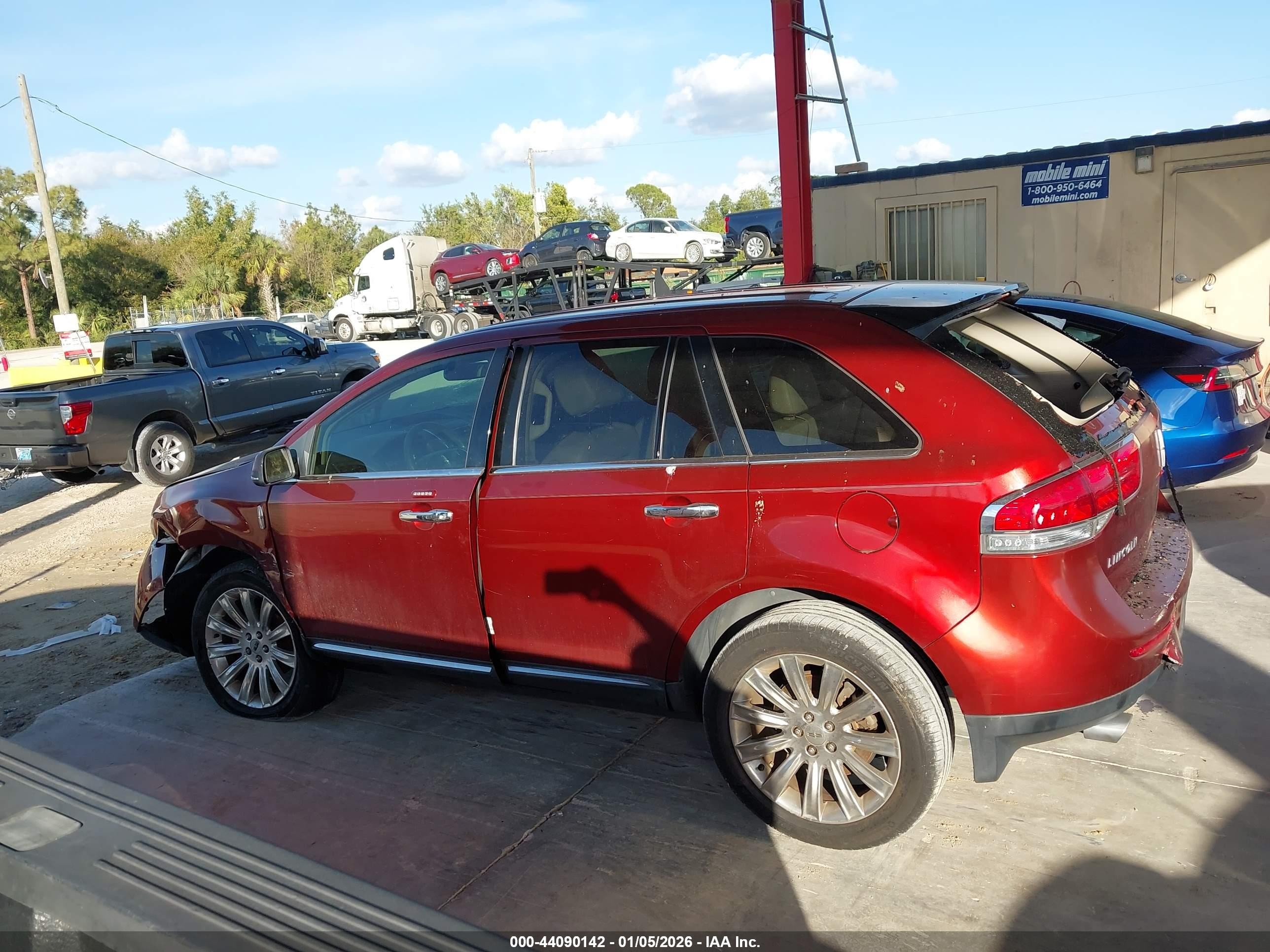 2014 Lincoln Mkx   Burgundy vin: 2LMDJ6JK0EBL00418