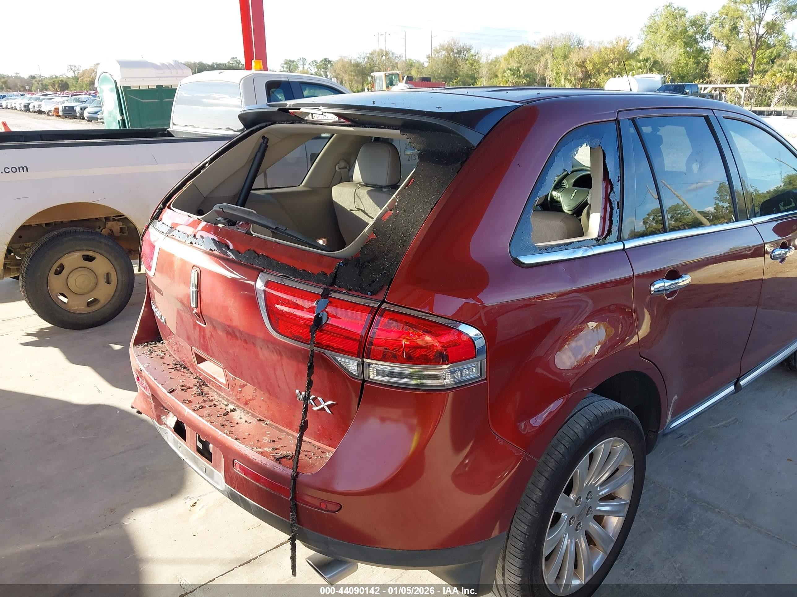 2014 Lincoln Mkx   Burgundy vin: 2LMDJ6JK0EBL00418