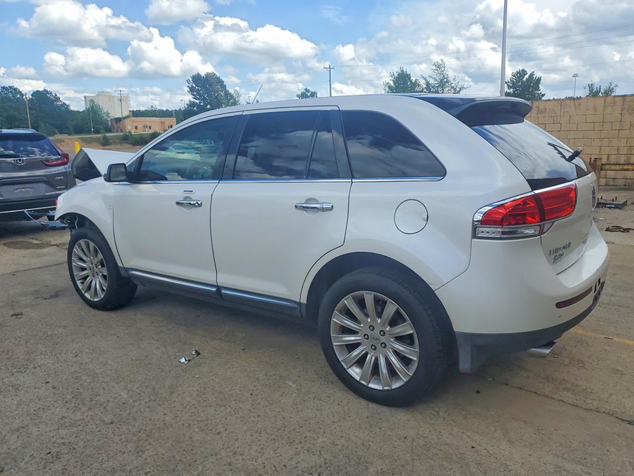 2014 Lincoln Mkx White vin: 2LMDJ6JK0EBL14092