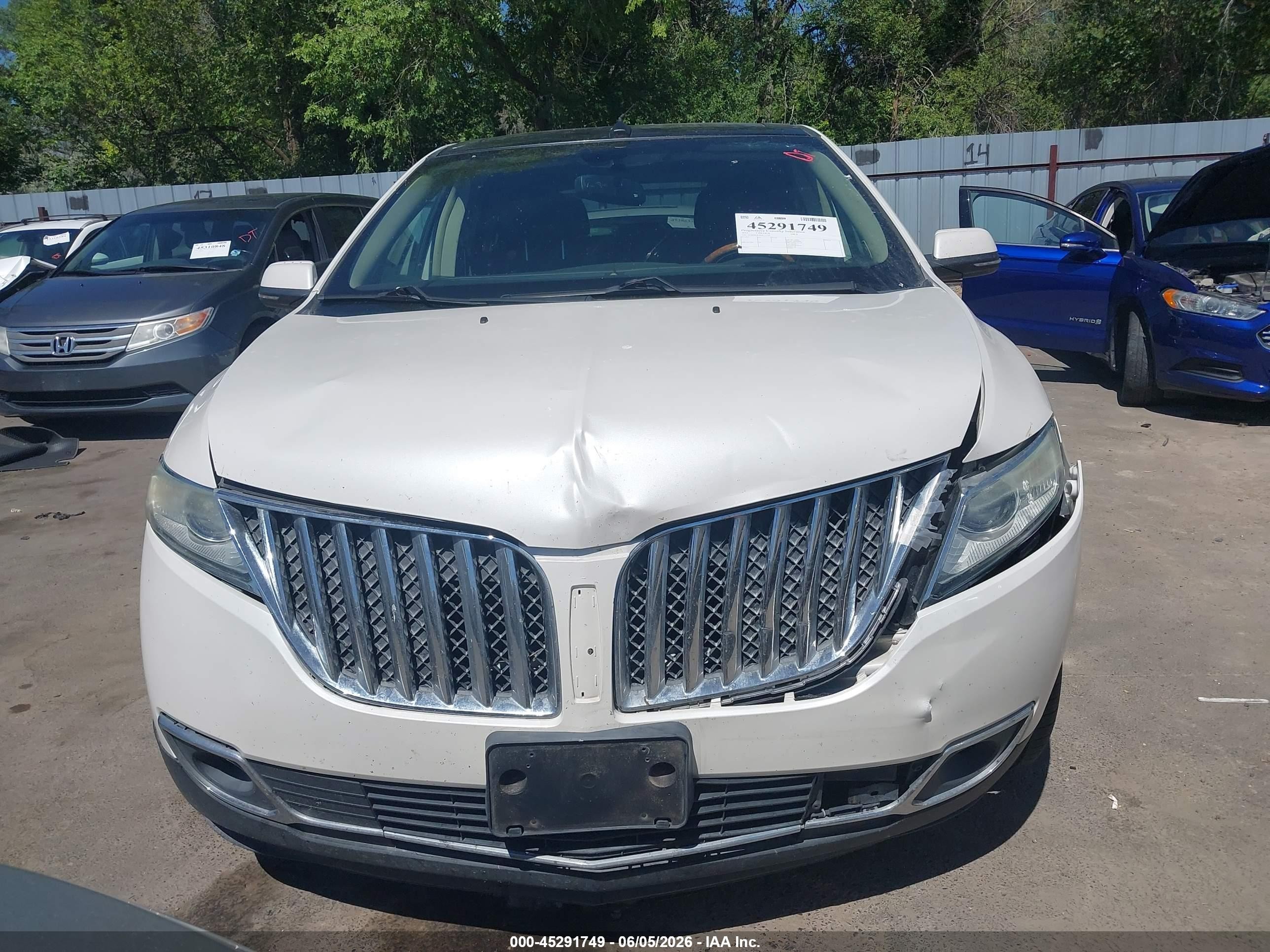 2015 Lincoln Mkx   White vin: 2LMDJ6JK0FBL31752
