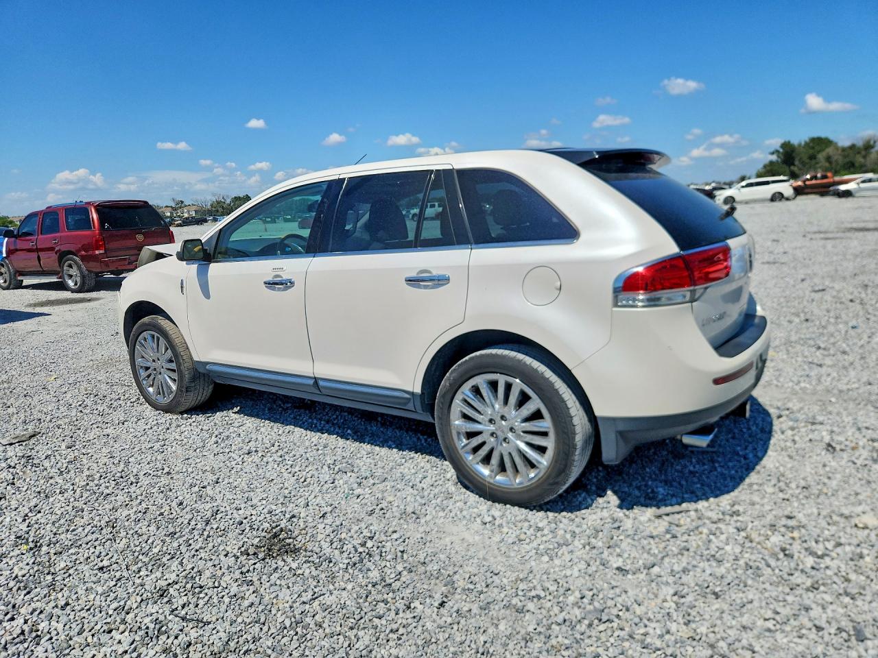 2011 Lincoln Mkx White vin: 2LMDJ6JK1BBJ29609