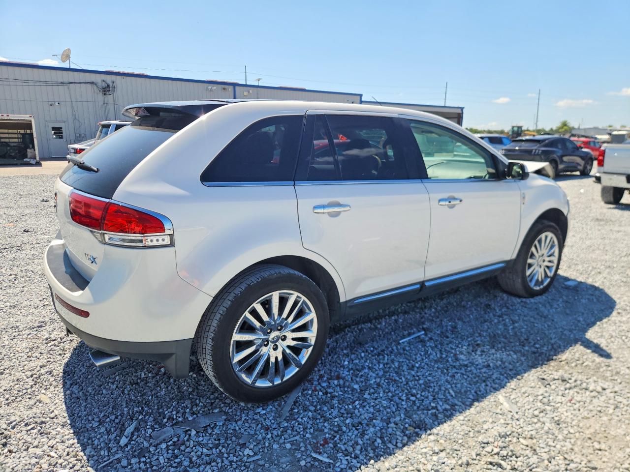 2011 Lincoln Mkx White vin: 2LMDJ6JK1BBJ29609