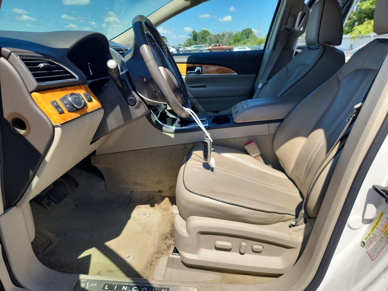 2011 Lincoln Mkx White vin: 2LMDJ6JK1BBJ29609