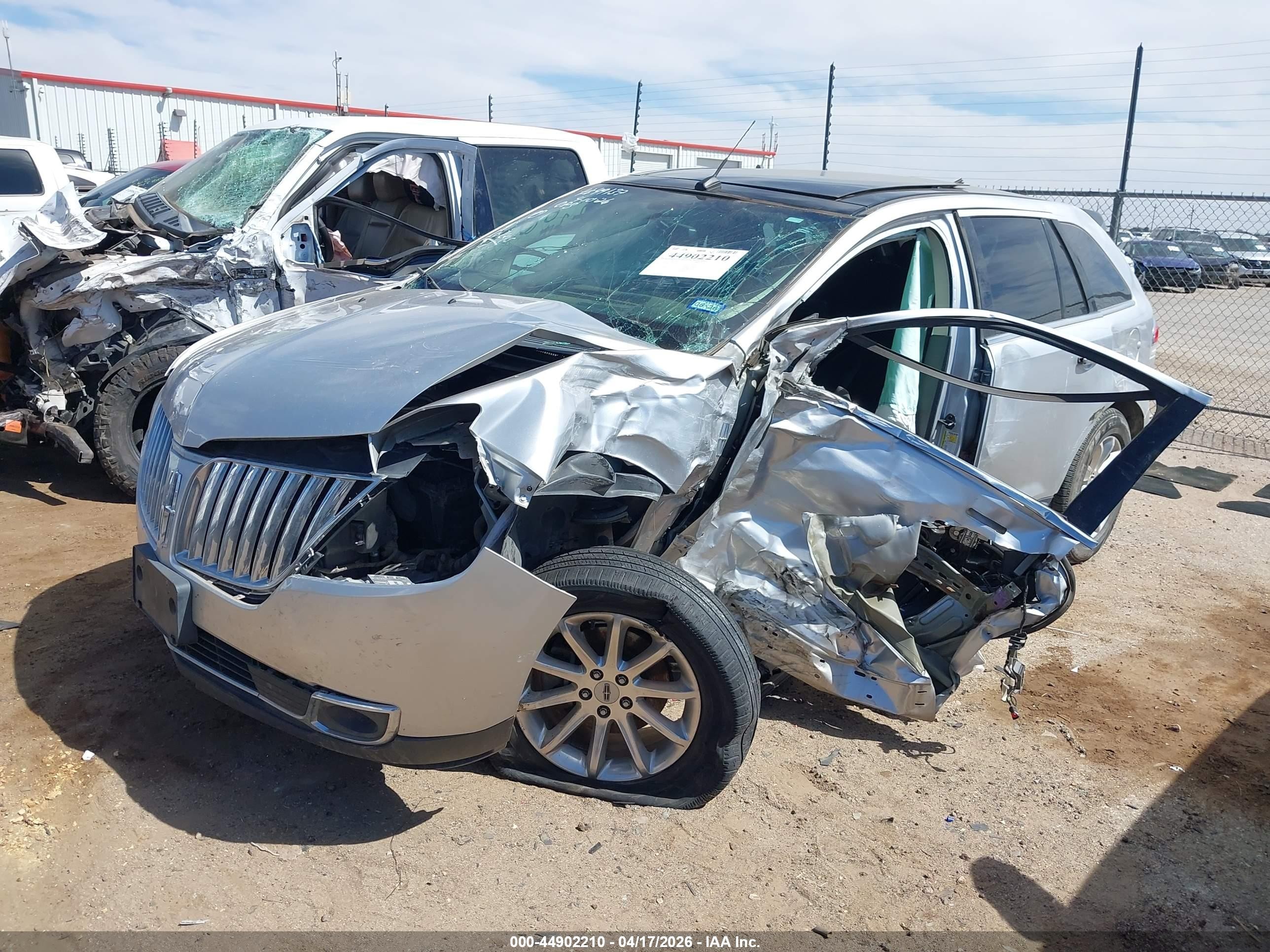 2012 Lincoln Mkx   Silver vin: 2LMDJ6JK1CBL11036