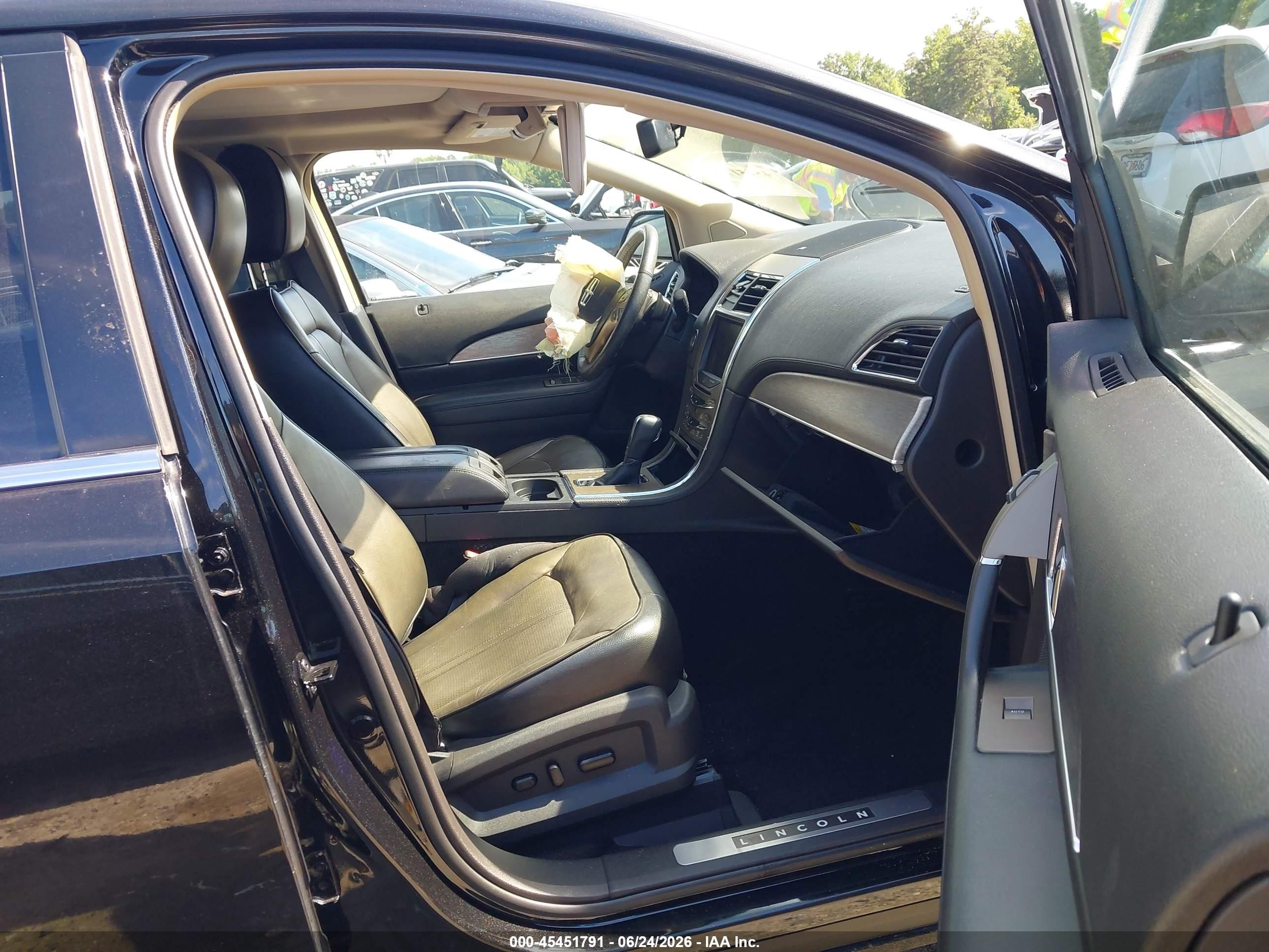 2013 Lincoln Mkx   Черный vin: 2LMDJ6JK1DBL04542