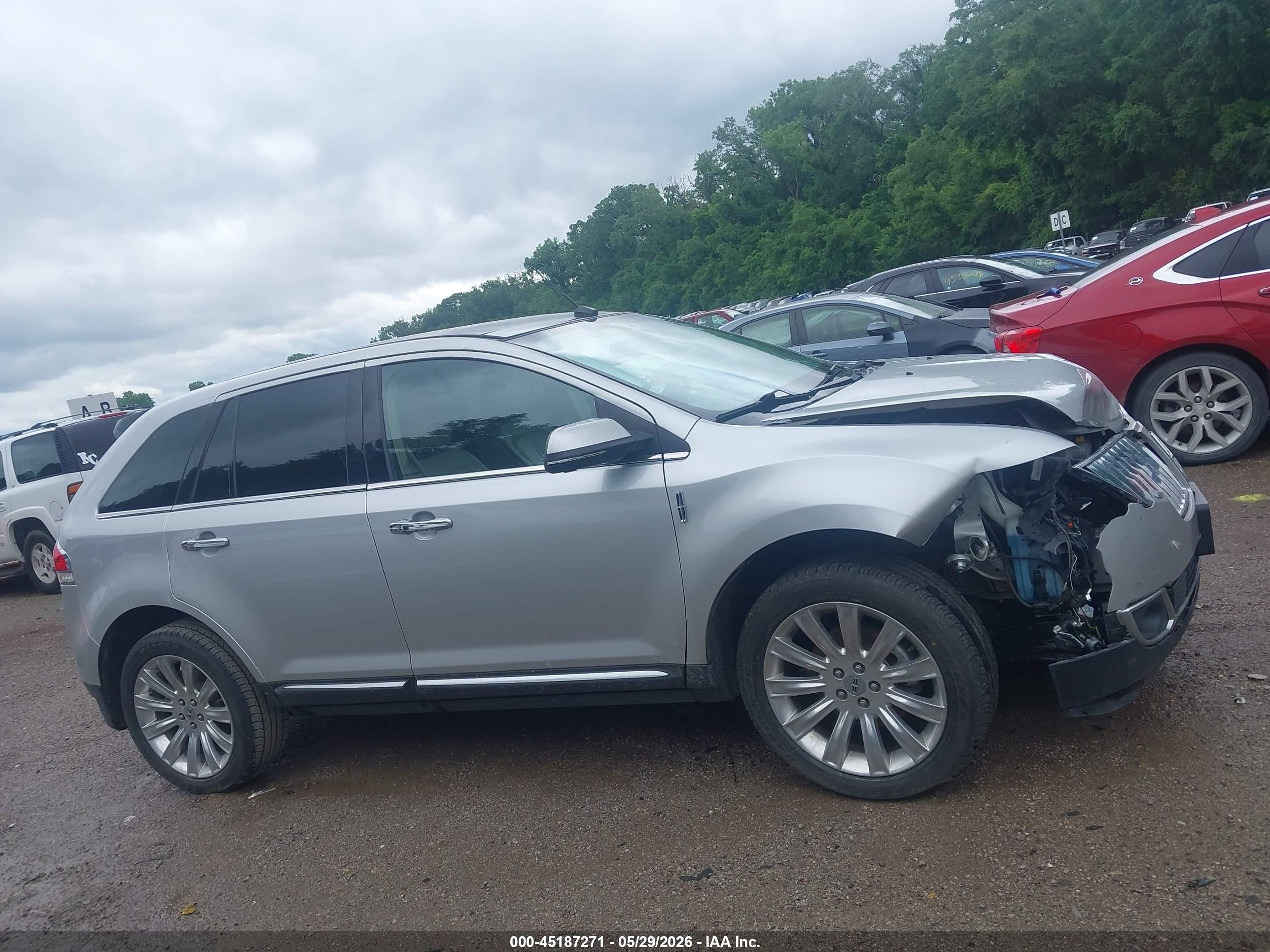 2013 Lincoln Mkx   Silver vin: 2LMDJ6JK1DBL42336