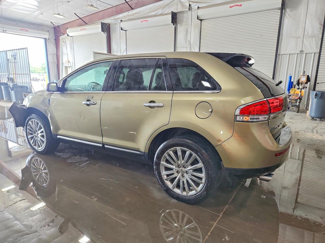 2013 Lincoln Mkx Green vin: 2LMDJ6JK1DBL48556