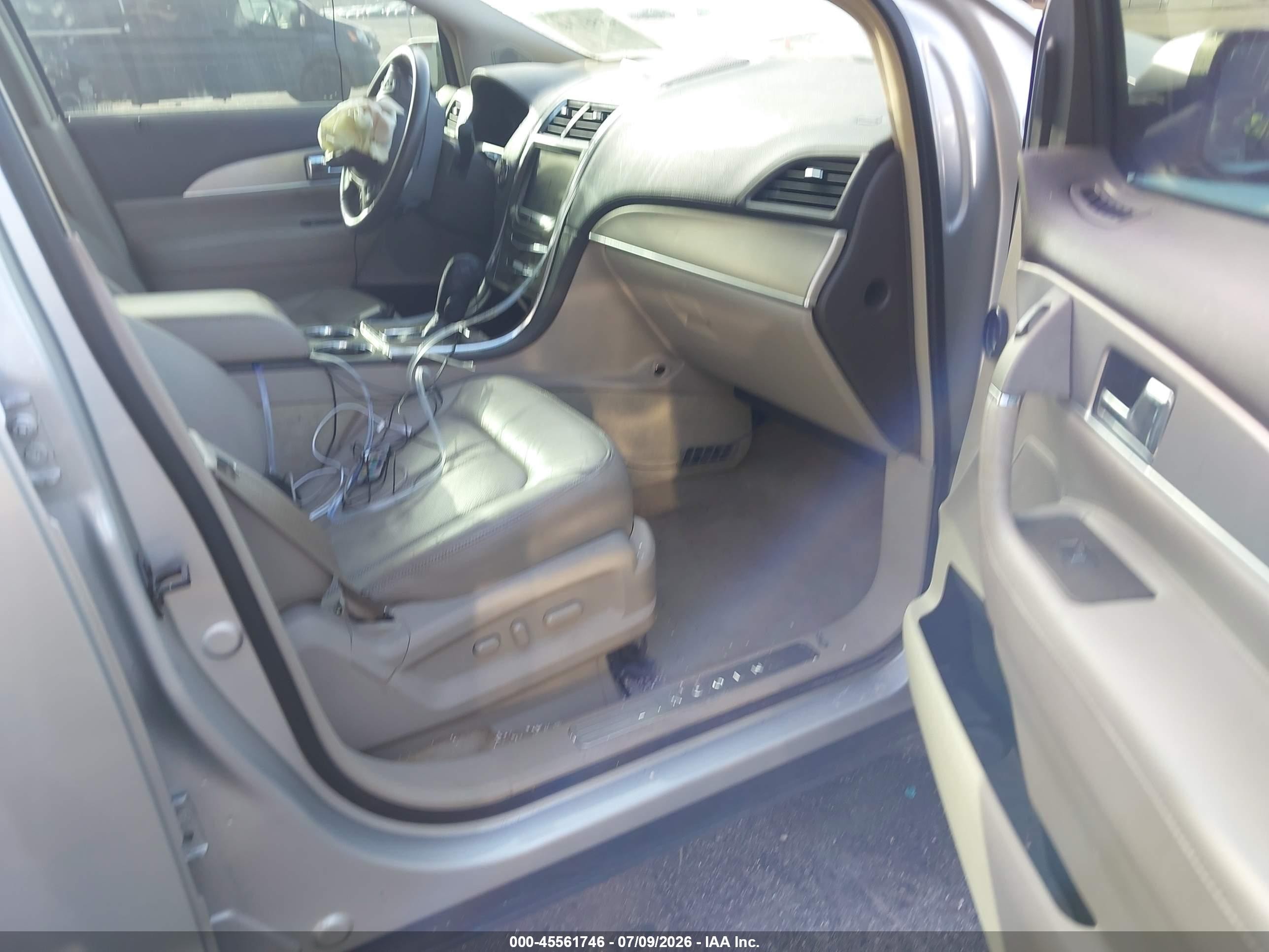 2014 Lincoln Mkx   Silver vin: 2LMDJ6JK1EBL01335