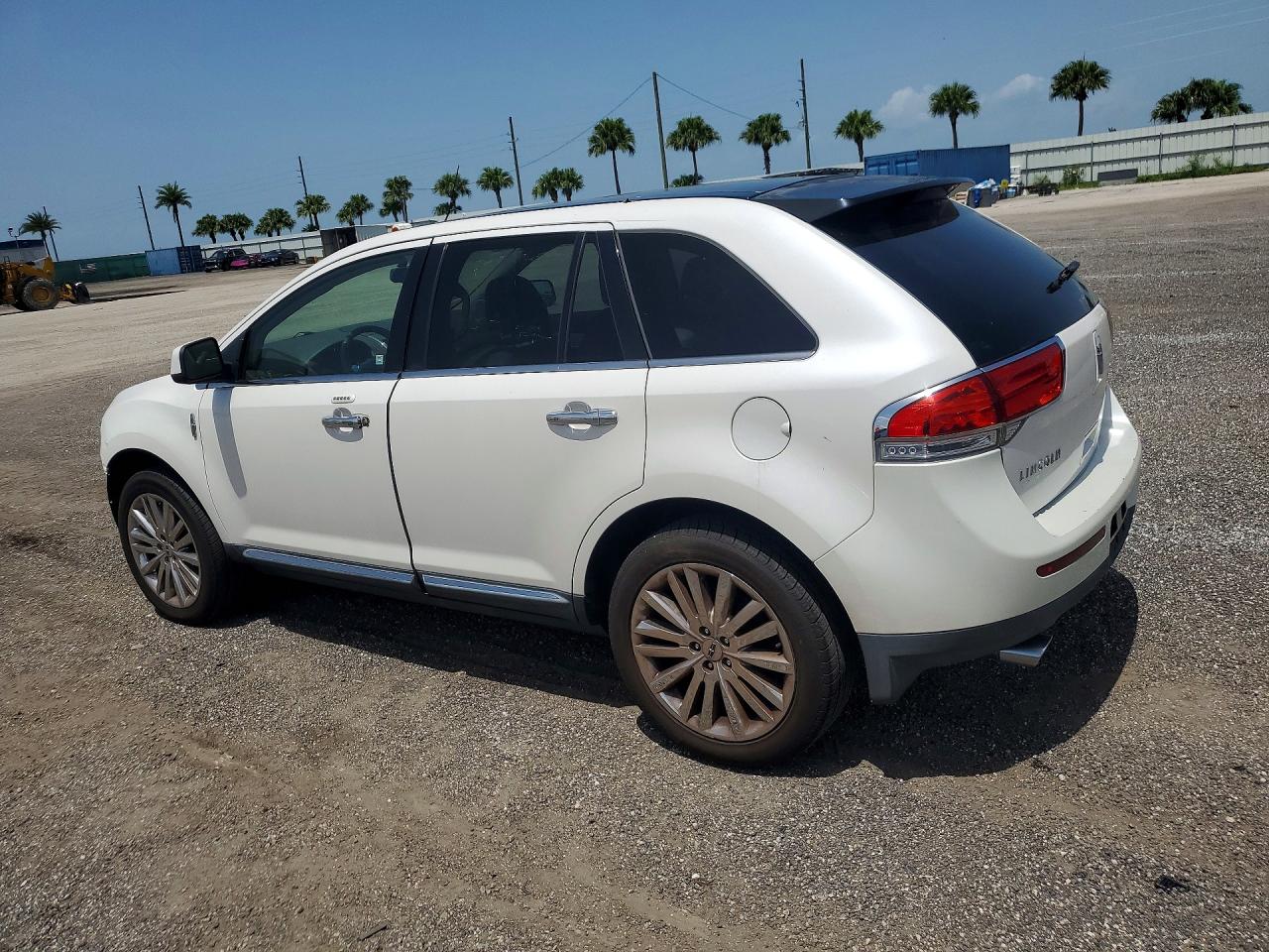 2011 Lincoln Mkx White vin: 2LMDJ6JK2BBJ00748