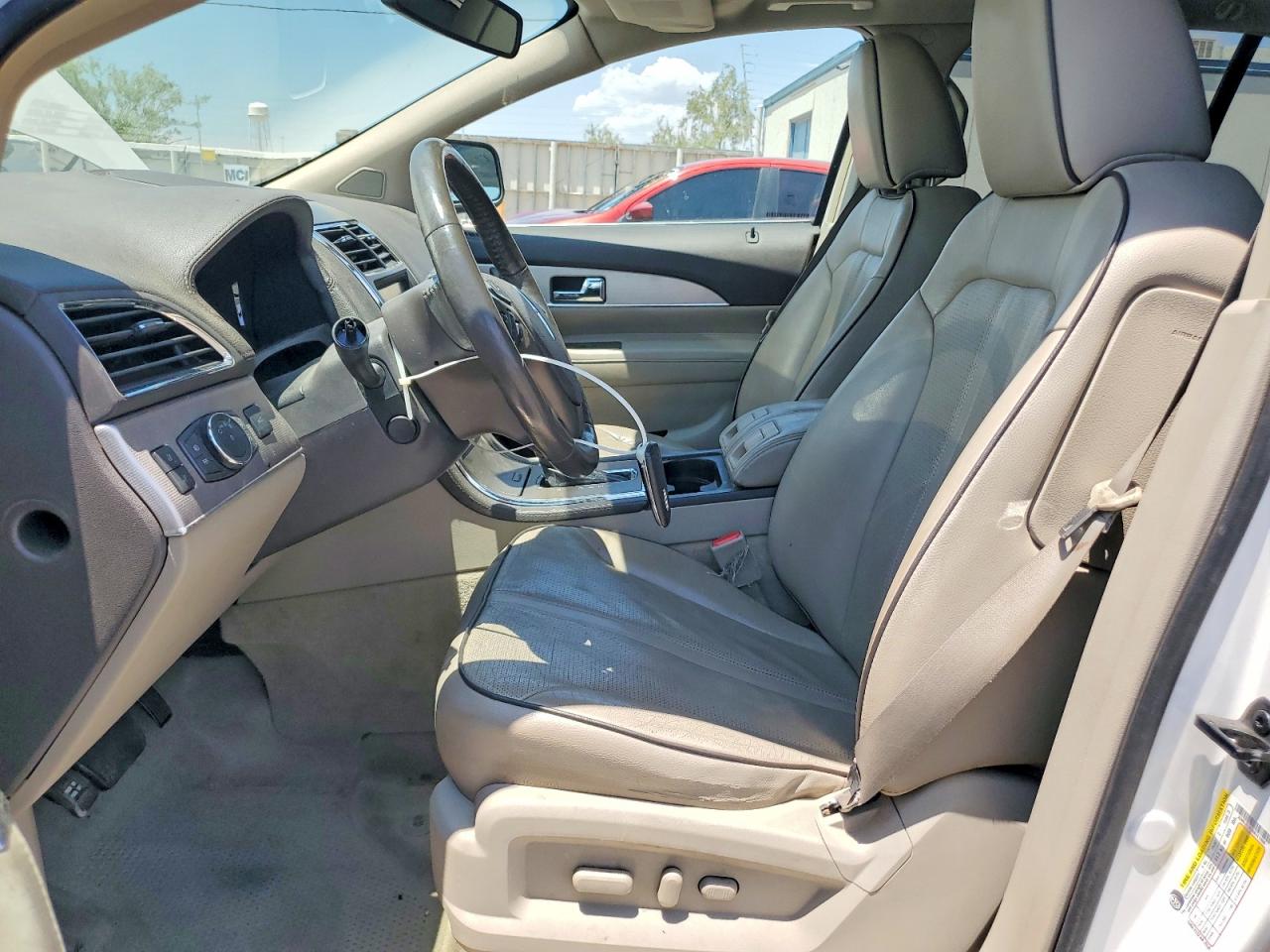 2011 Lincoln Mkx White vin: 2LMDJ6JK2BBJ11085