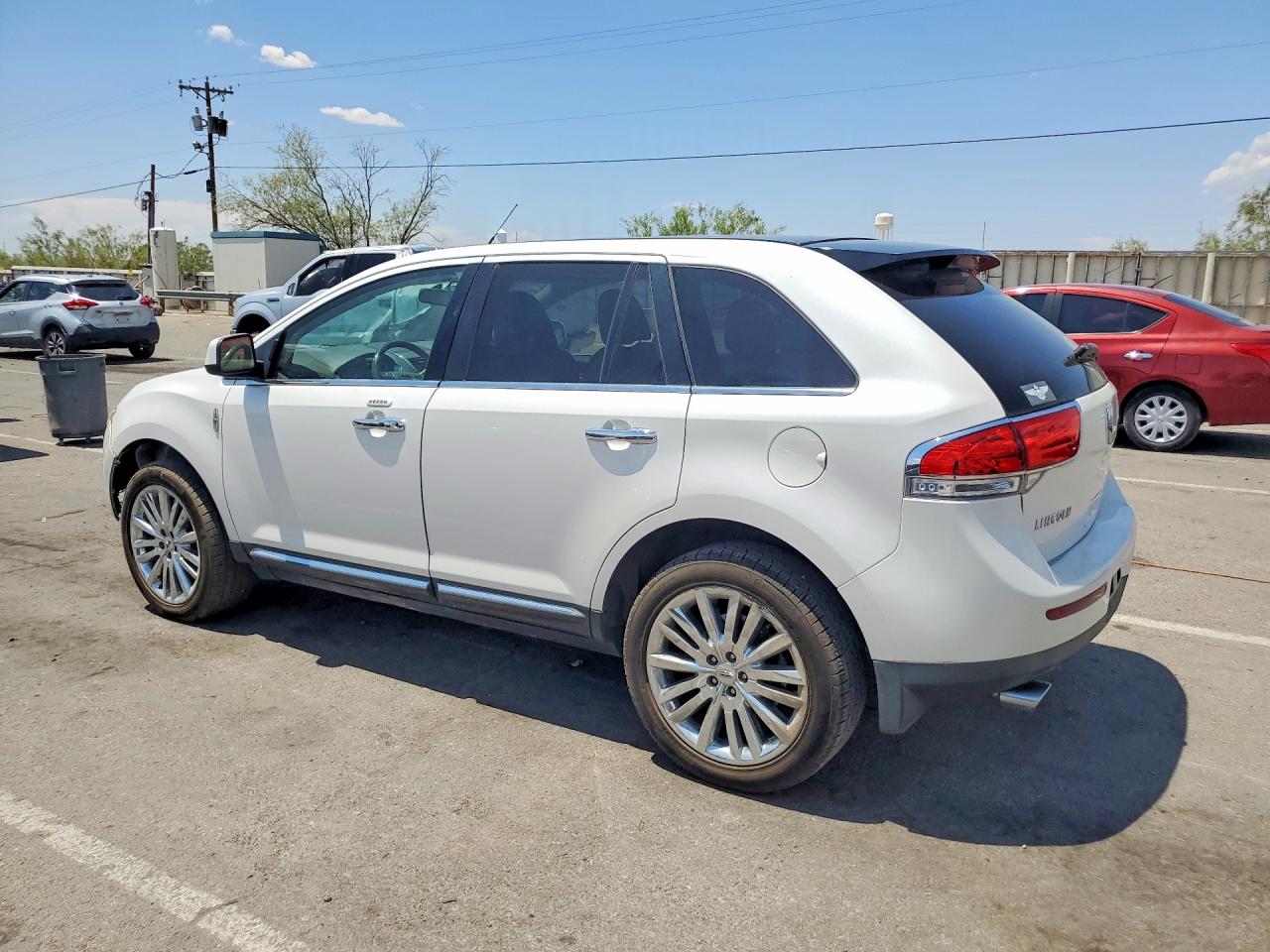 2011 Lincoln Mkx White vin: 2LMDJ6JK2BBJ11085