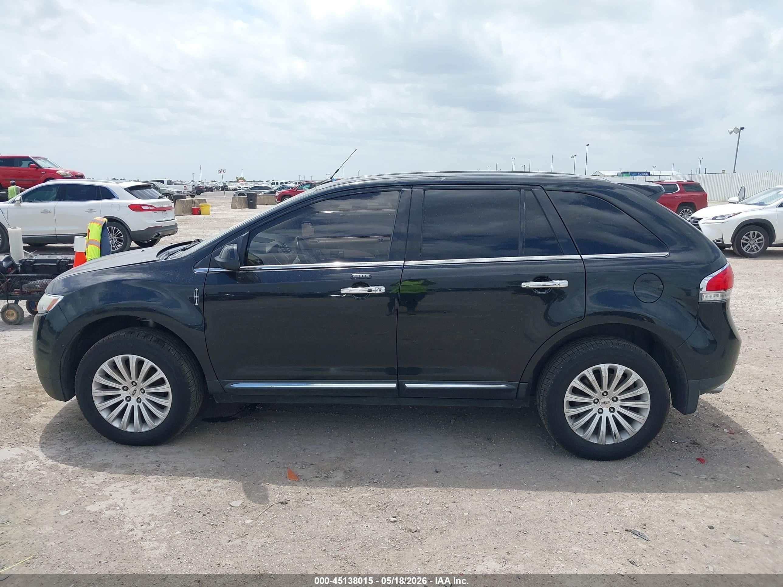 2013 Lincoln Mkx   Черный vin: 2LMDJ6JK2DBL05697