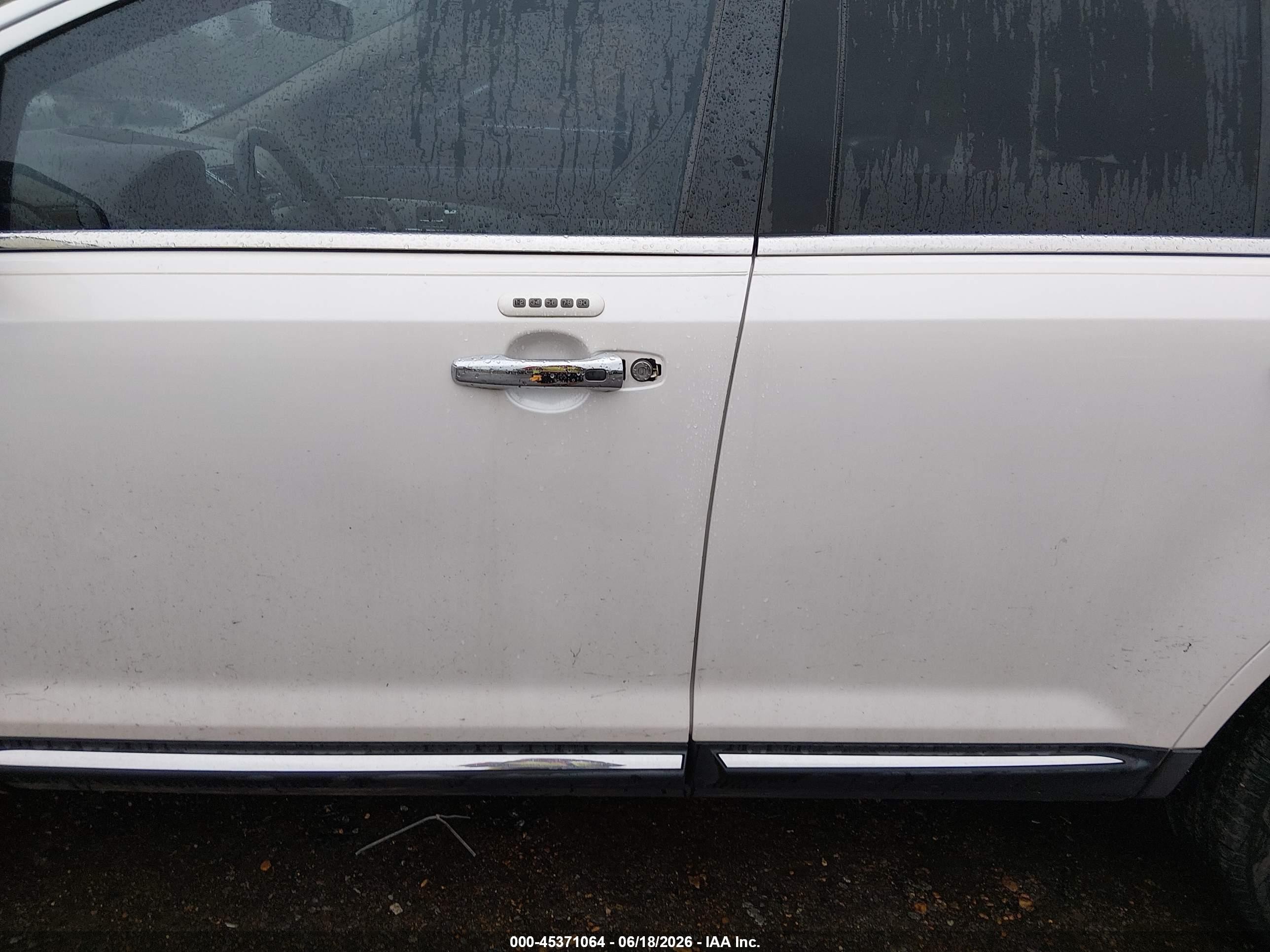 2013 Lincoln Mkx   White vin: 2LMDJ6JK2DBL21561