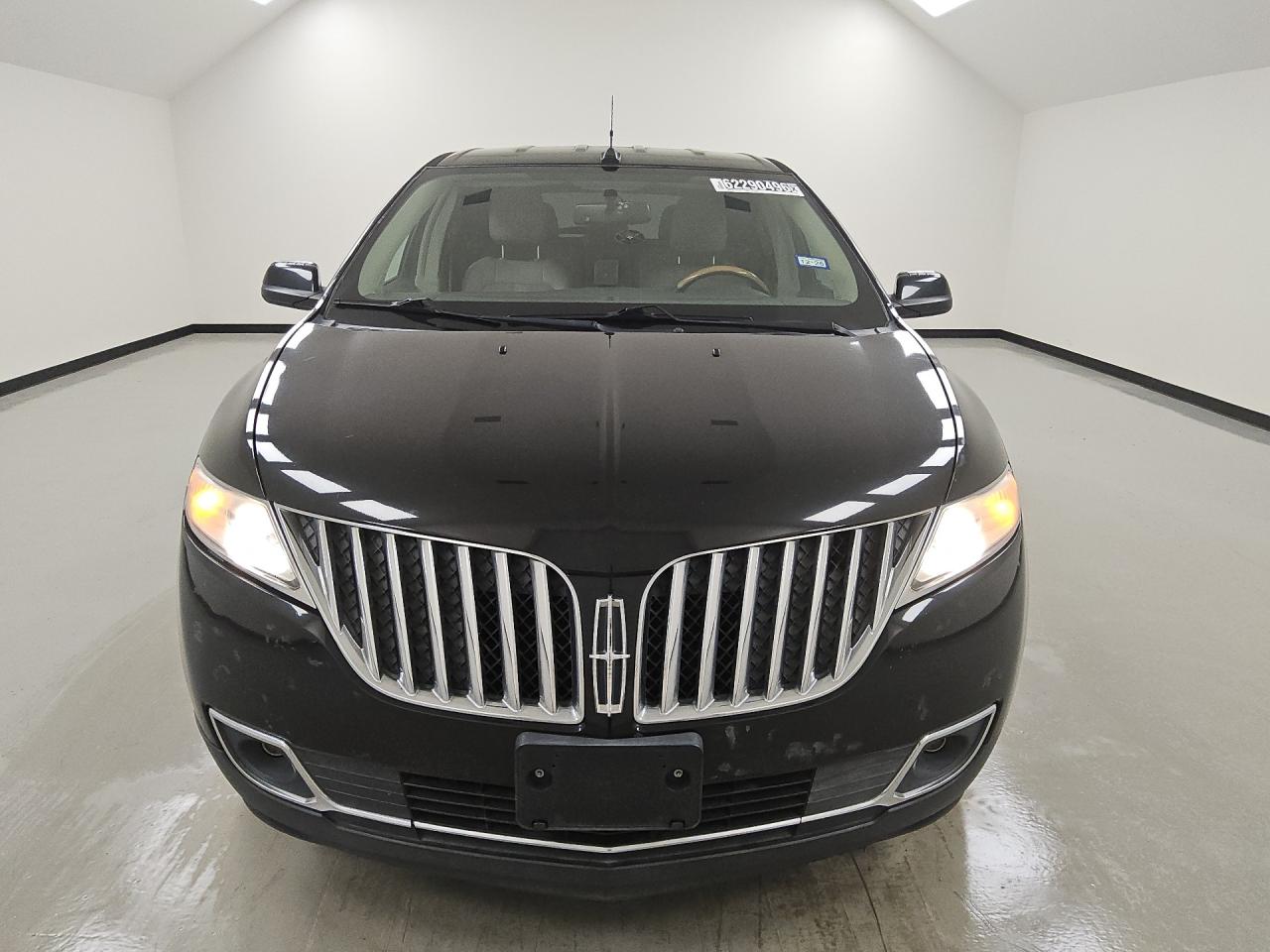 2013 Lincoln Mkx Black vin: 2LMDJ6JK2DBL22600 Damage: Left Head Lamp, Faded, Repair Required