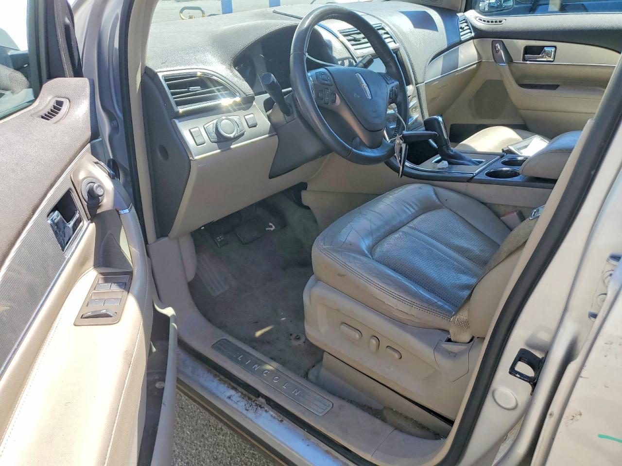 2013 Lincoln Mkx Серебряный vin: 2LMDJ6JK2DBL33595