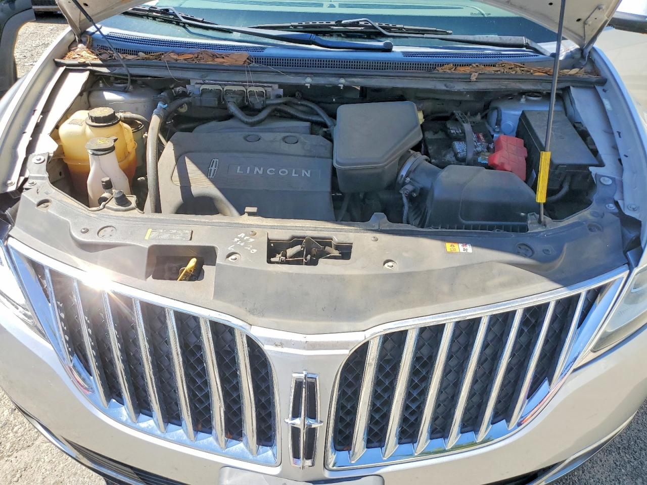 2013 Lincoln Mkx Серебряный vin: 2LMDJ6JK2DBL33595