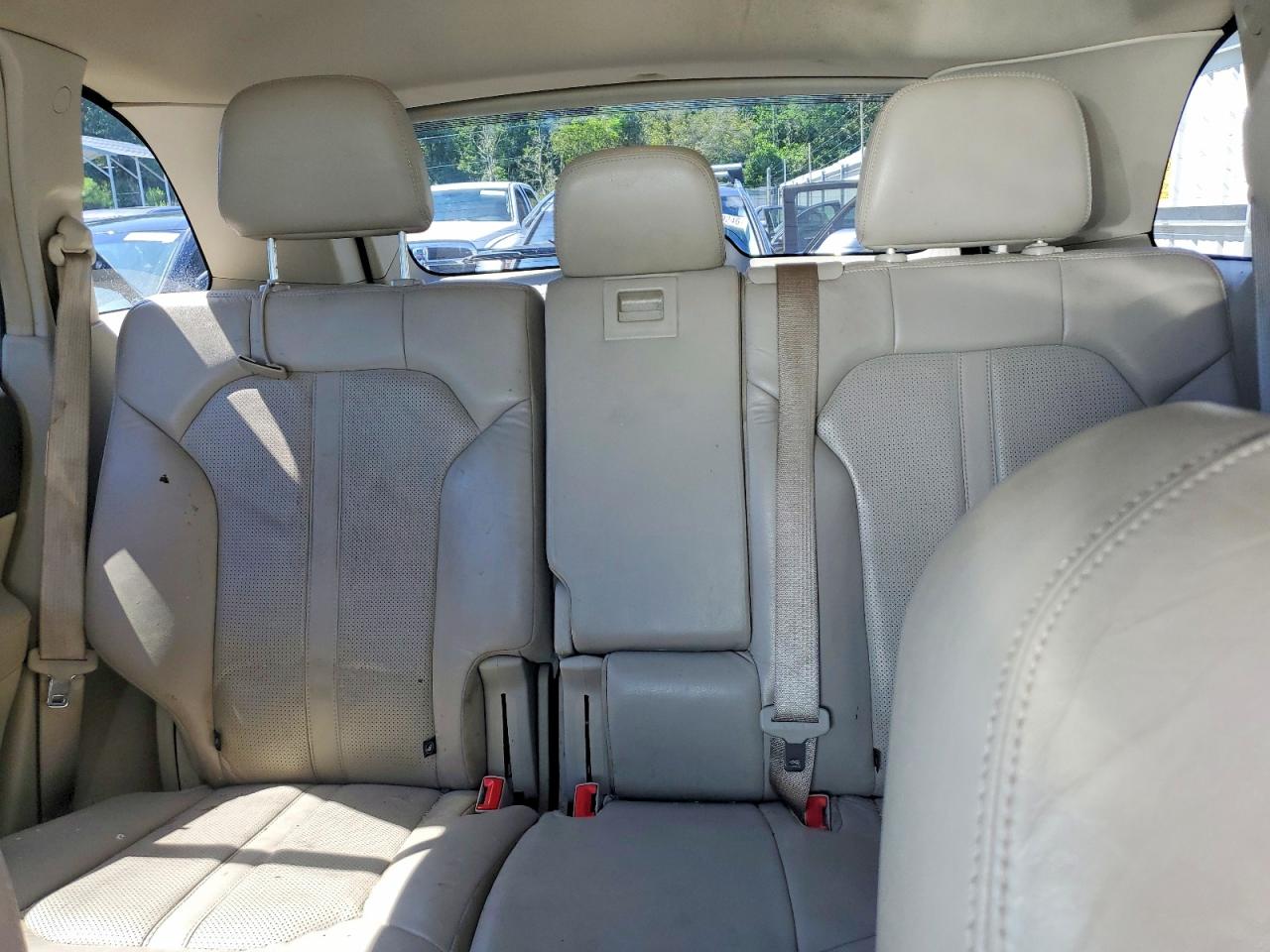 2013 Lincoln Mkx Серебряный vin: 2LMDJ6JK2DBL33595