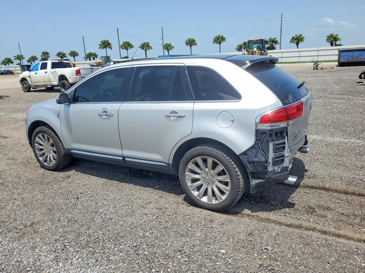2013 Lincoln Mkx Silver vin: 2LMDJ6JK2DBL36383