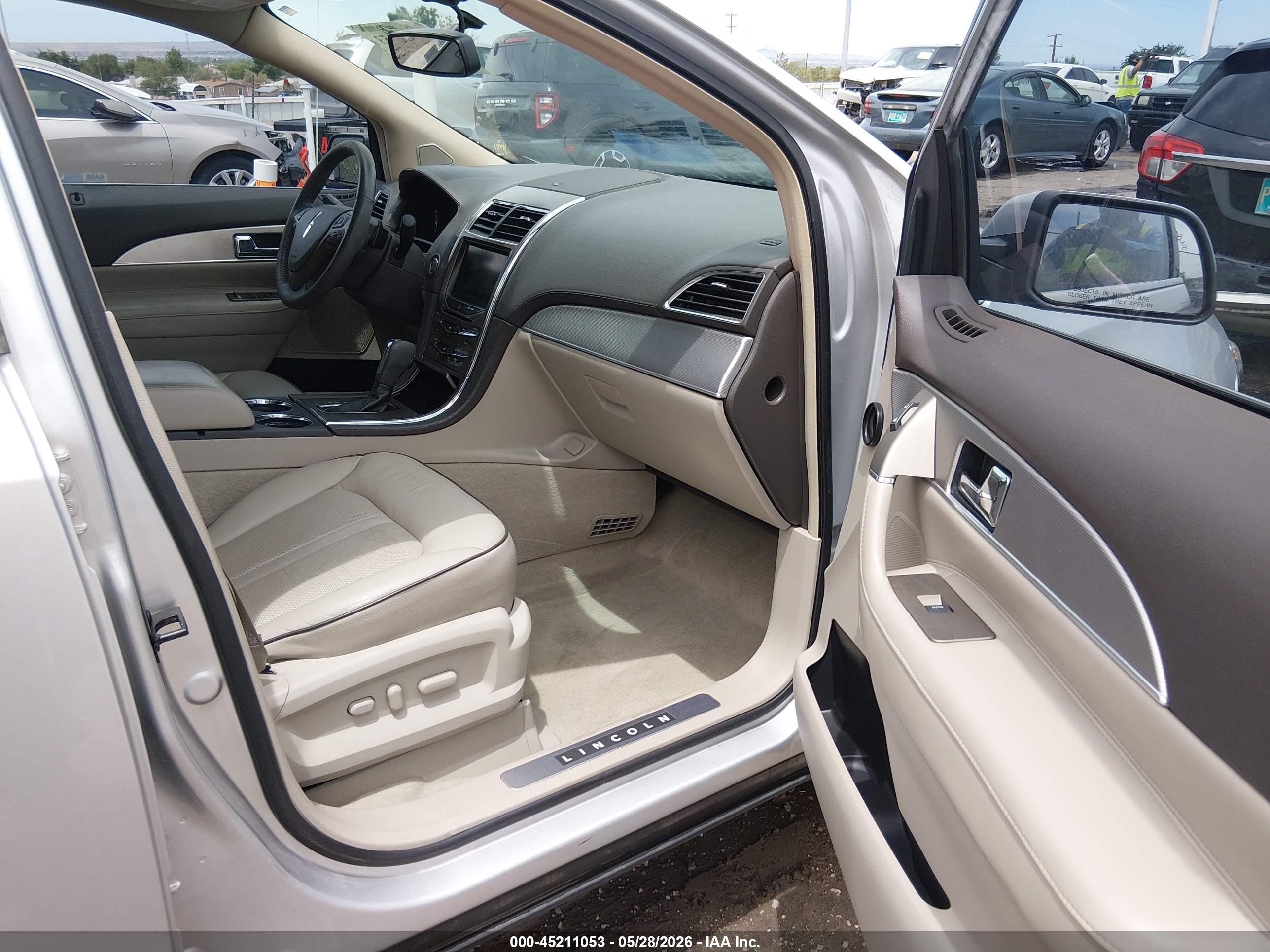 2013 Lincoln Mkx   Silver vin: 2LMDJ6JK2DBL46430