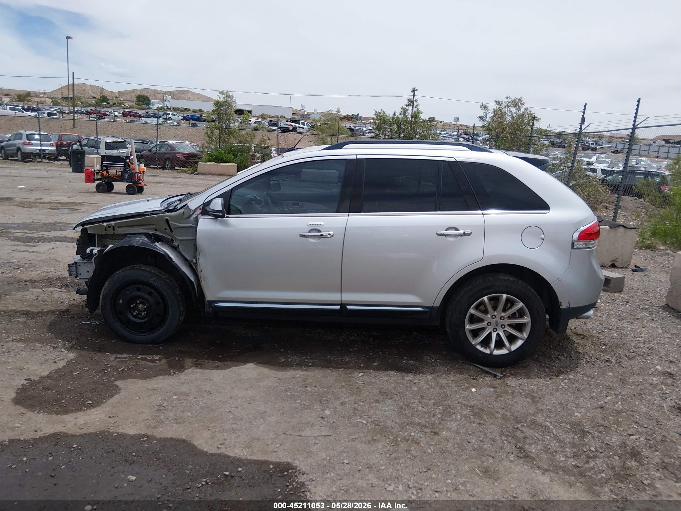 2013 Lincoln Mkx   Silver vin: 2LMDJ6JK2DBL46430