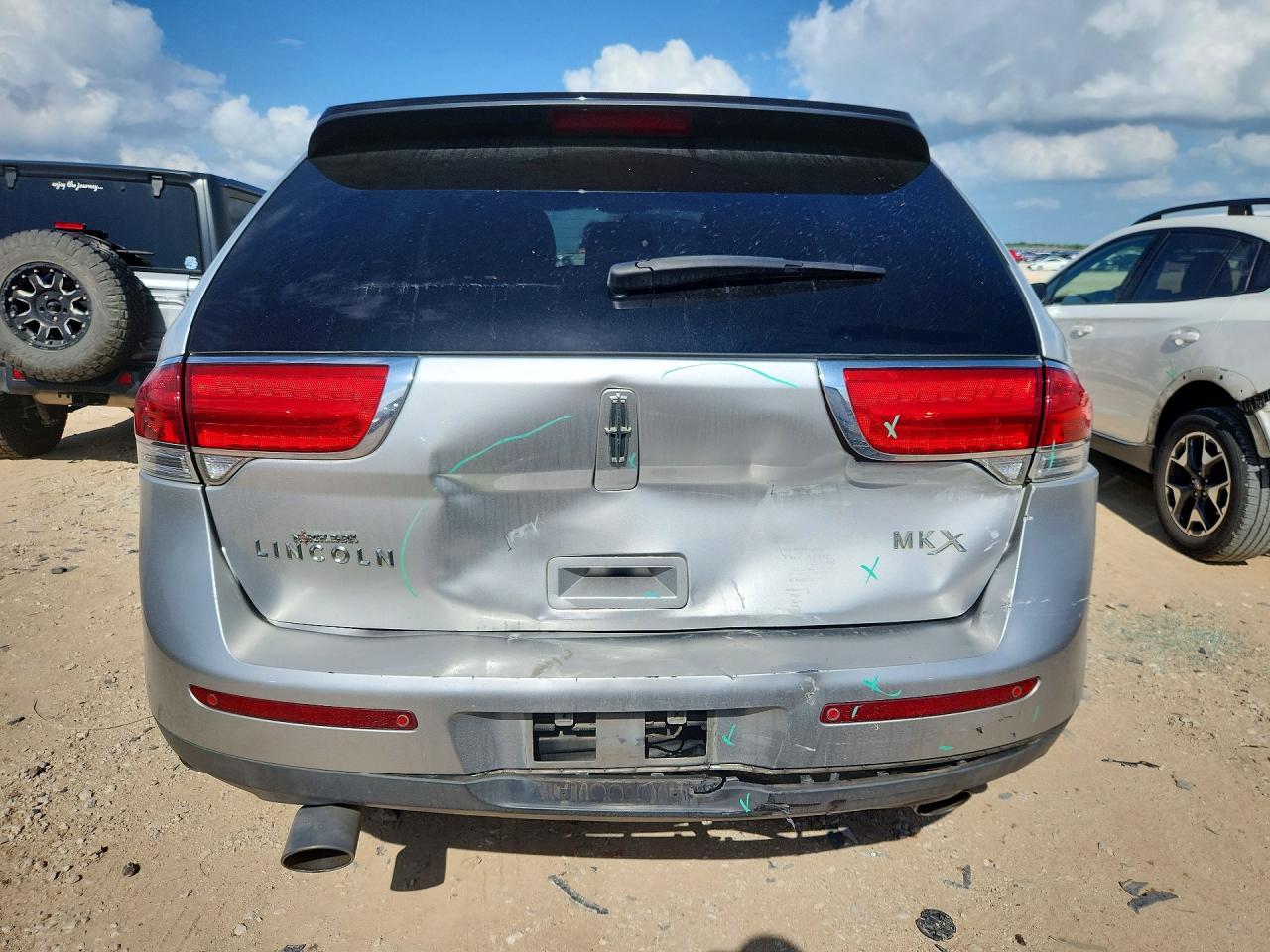 2012 Lincoln Mkx Silver vin: 2LMDJ6JK3CBL12785
