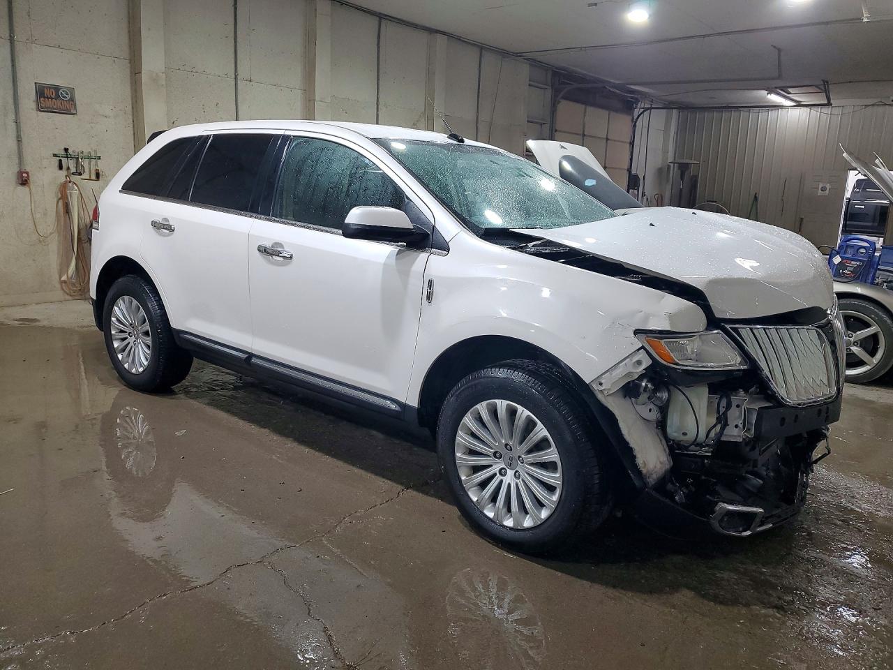 2013 Lincoln Mkx White vin: 2LMDJ6JK3DBL13145