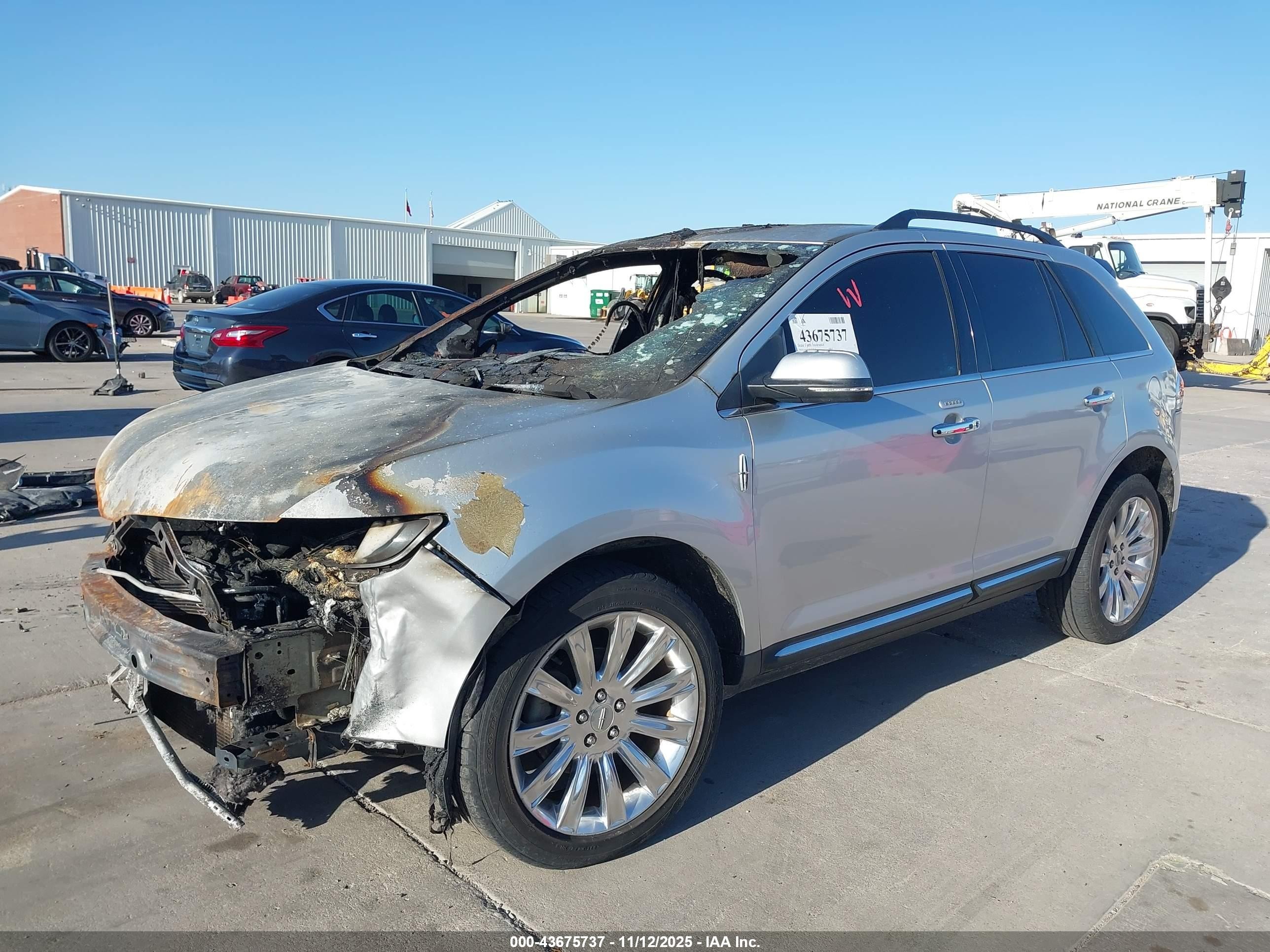 2014 Lincoln Mkx   Silver vin: 2LMDJ6JK3EBL18816