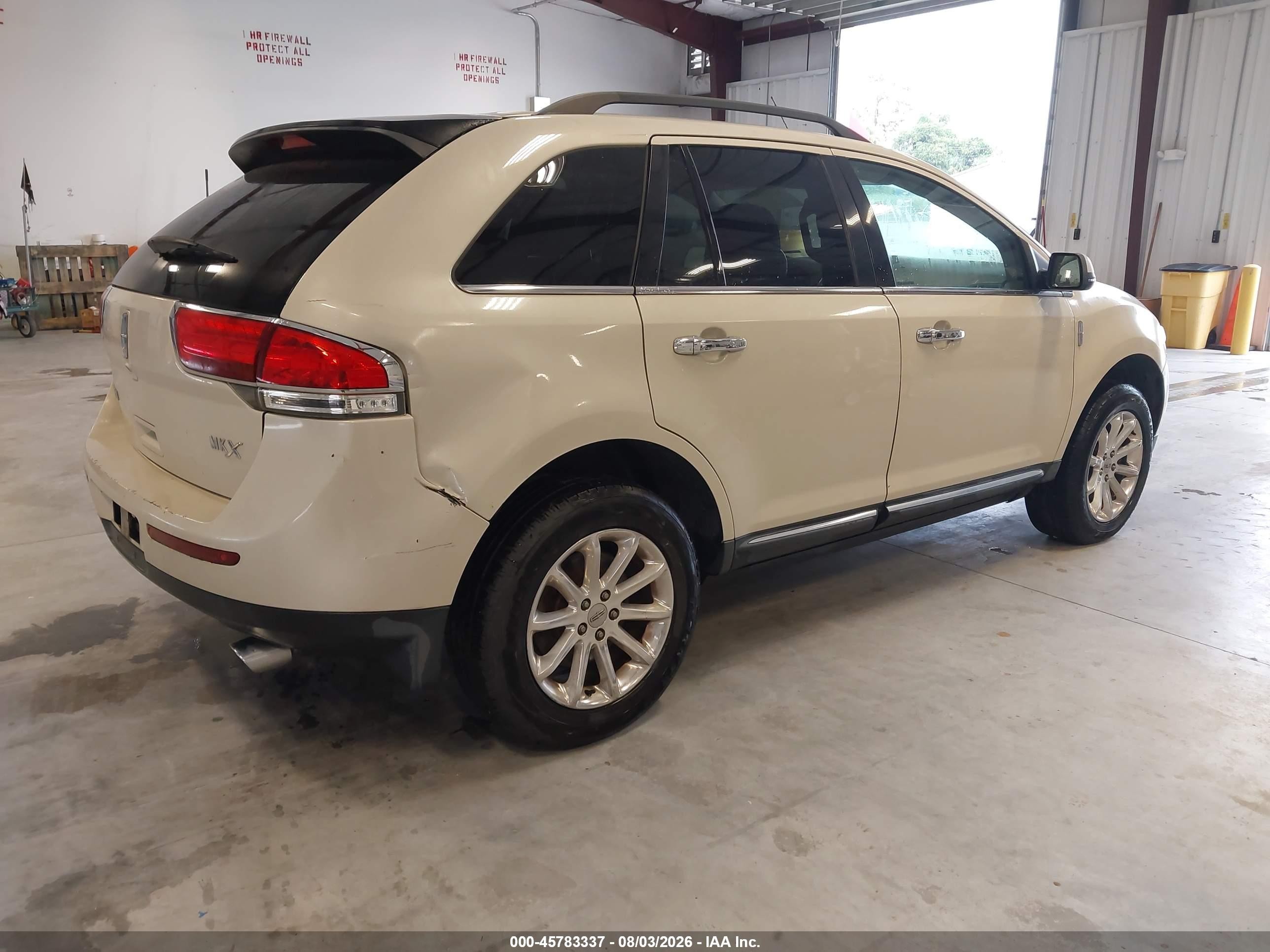 2014 Lincoln Mkx   White vin: 2LMDJ6JK3EBL19951