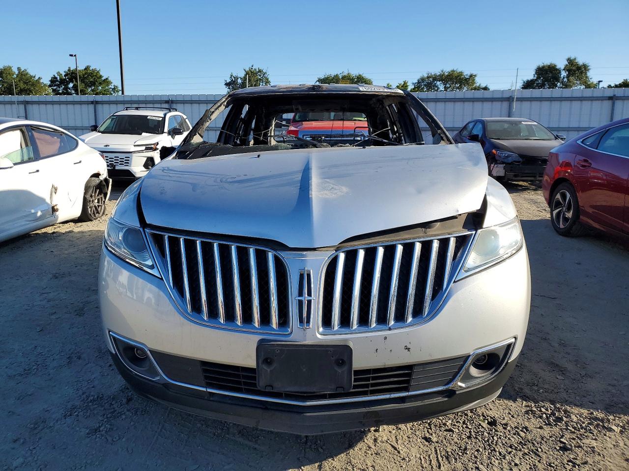 2015 Lincoln Mkx Silver vin: 2LMDJ6JK3FBL22060