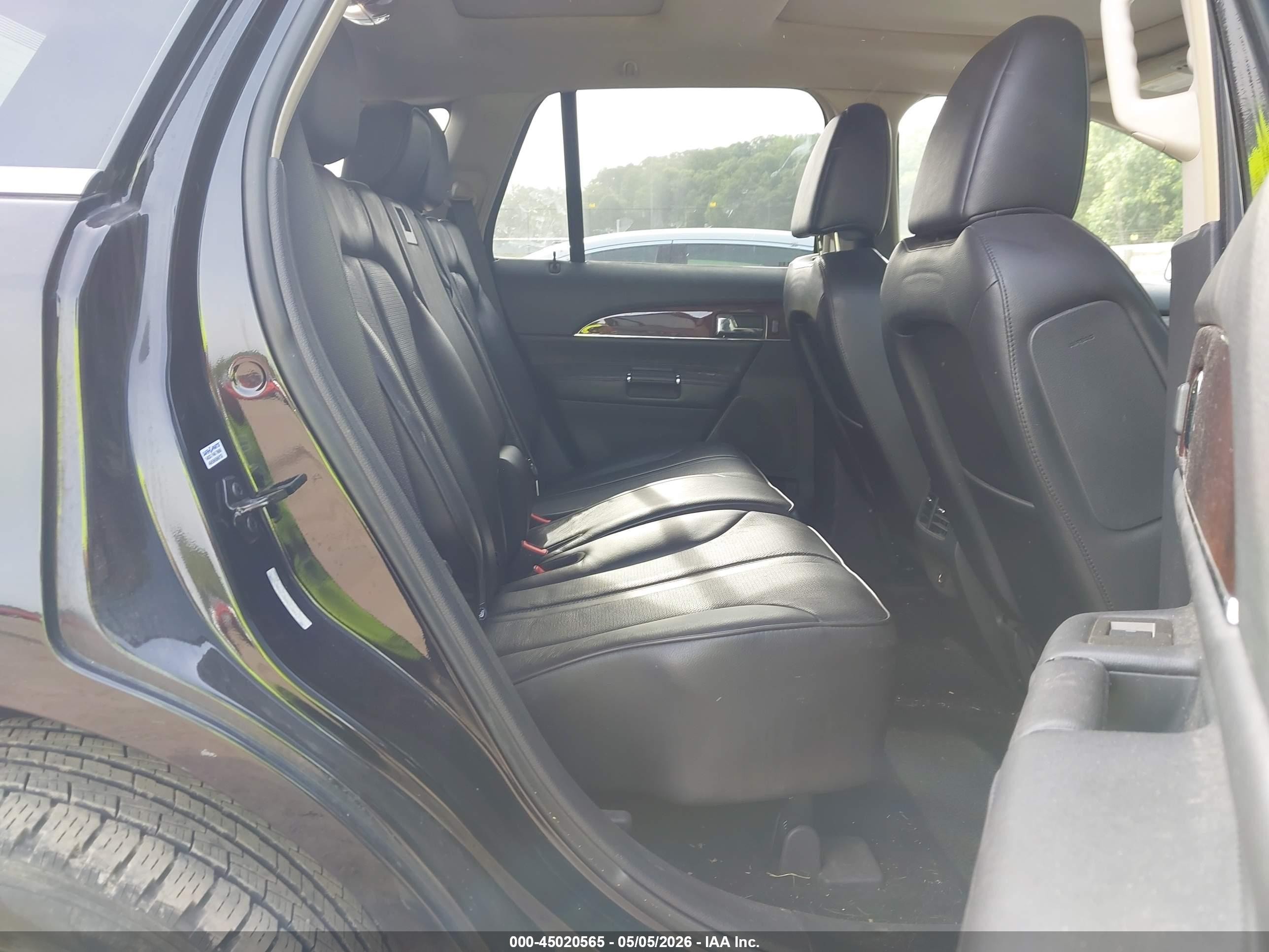2011 Lincoln Mkx   Черный vin: 2LMDJ6JK4BBJ34156
