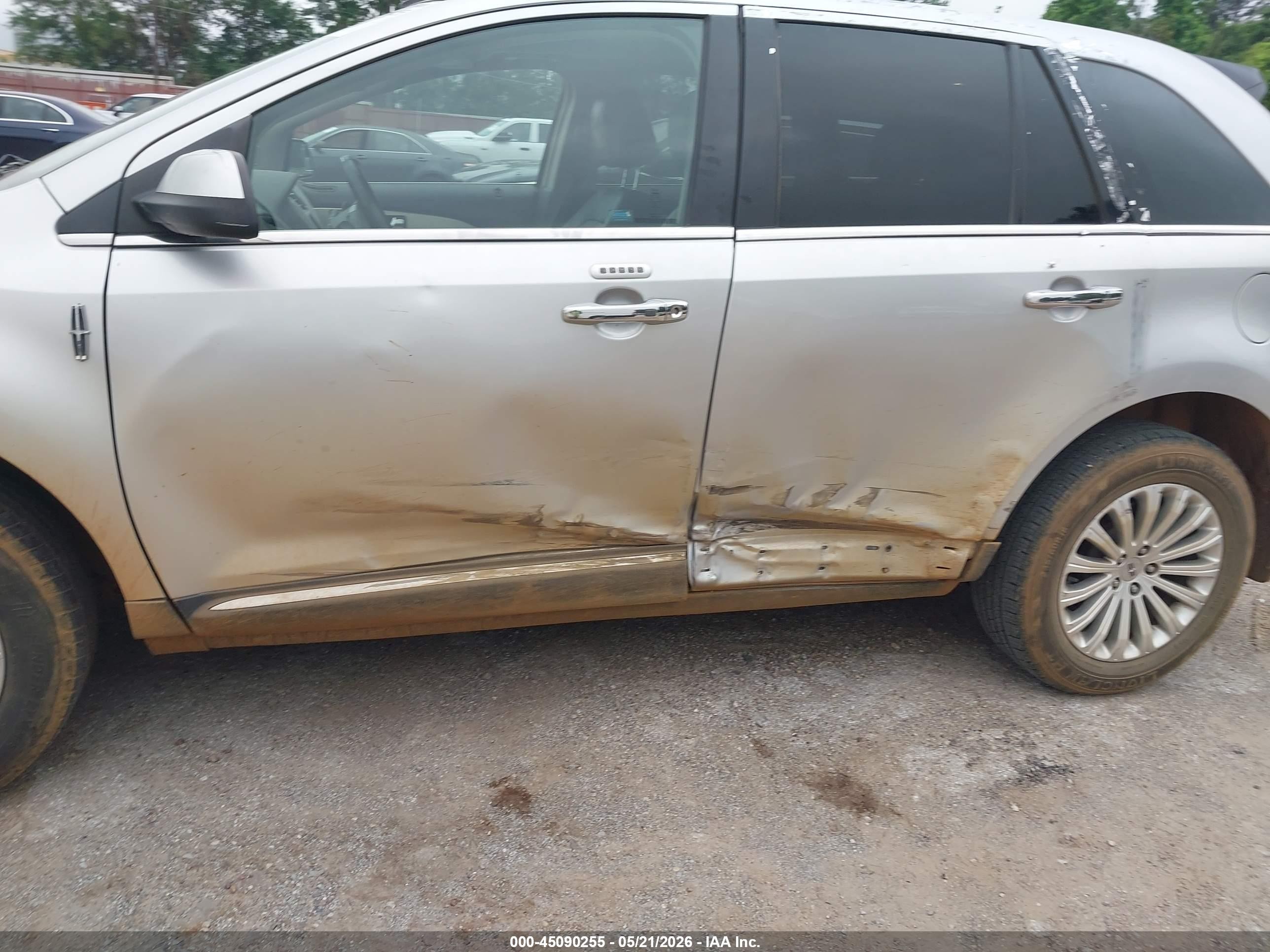 2014 Lincoln Mkx   Silver vin: 2LMDJ6JK4EBL13737