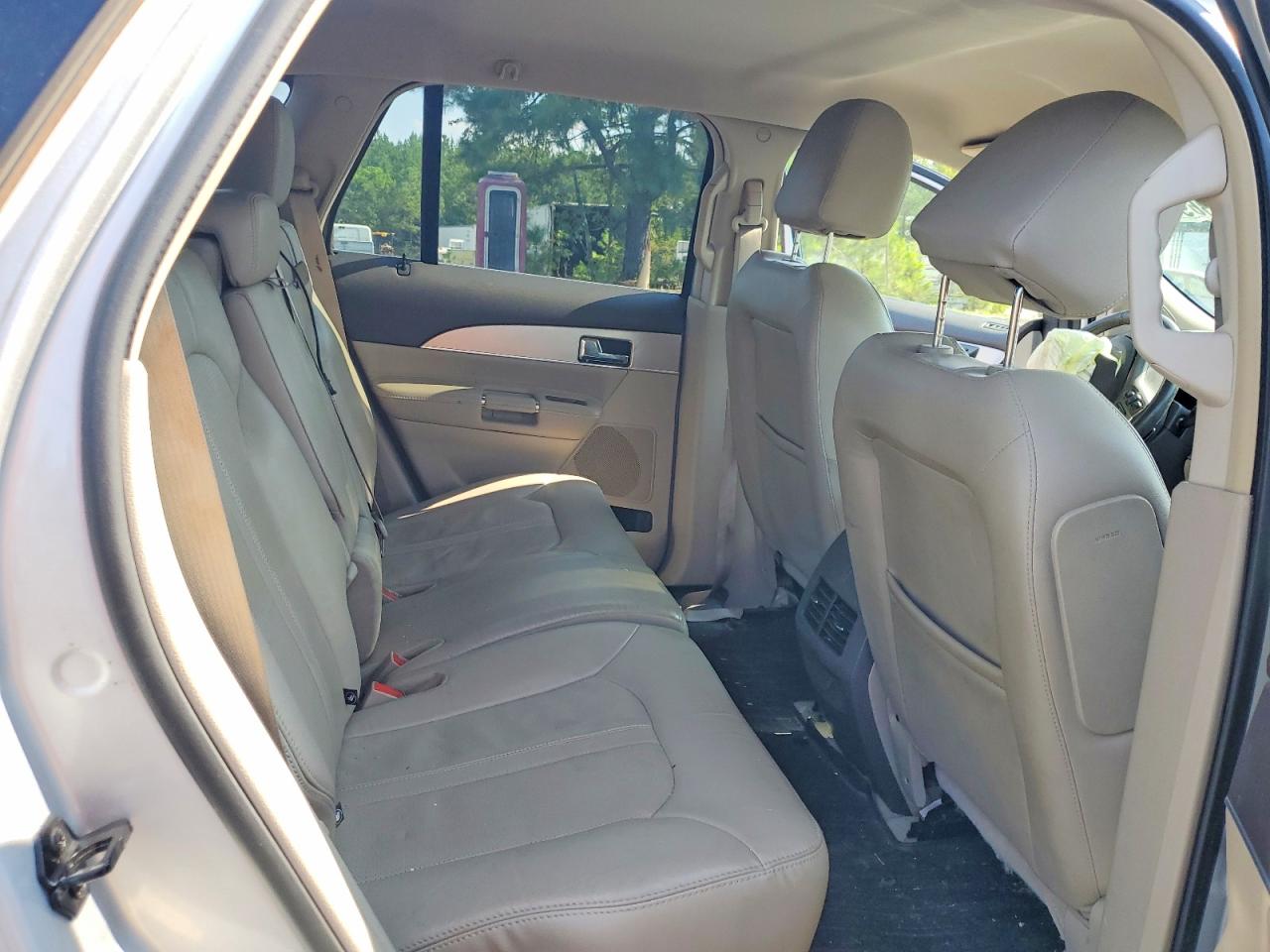 2014 Lincoln Mkx Silver vin: 2LMDJ6JK4EBL20087