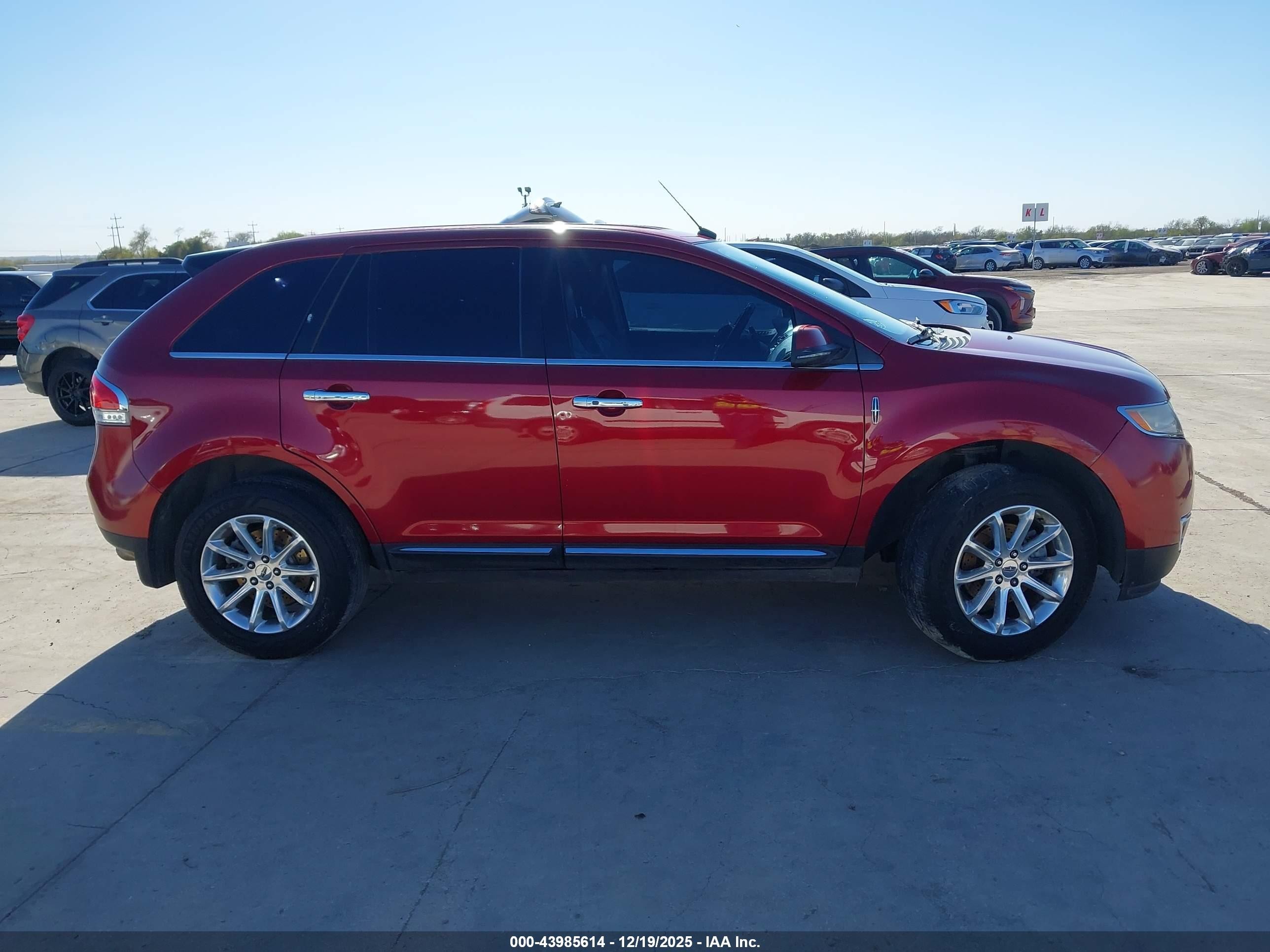 2015 Lincoln Mkx   Red vin: 2LMDJ6JK4FBL23444