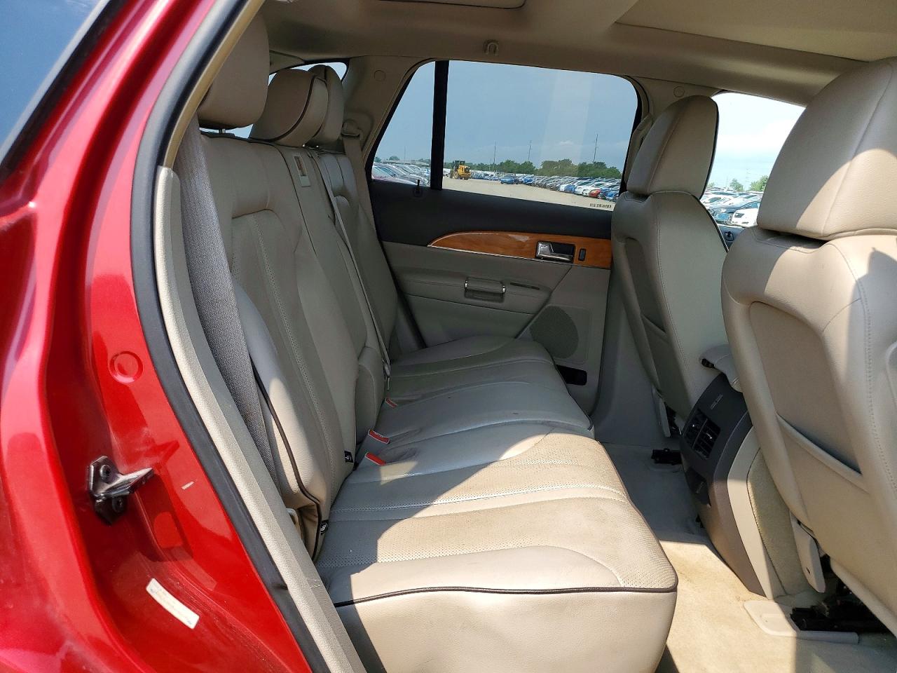 2011 Lincoln Mkx Красный vin: 2LMDJ6JK5BBJ25692
