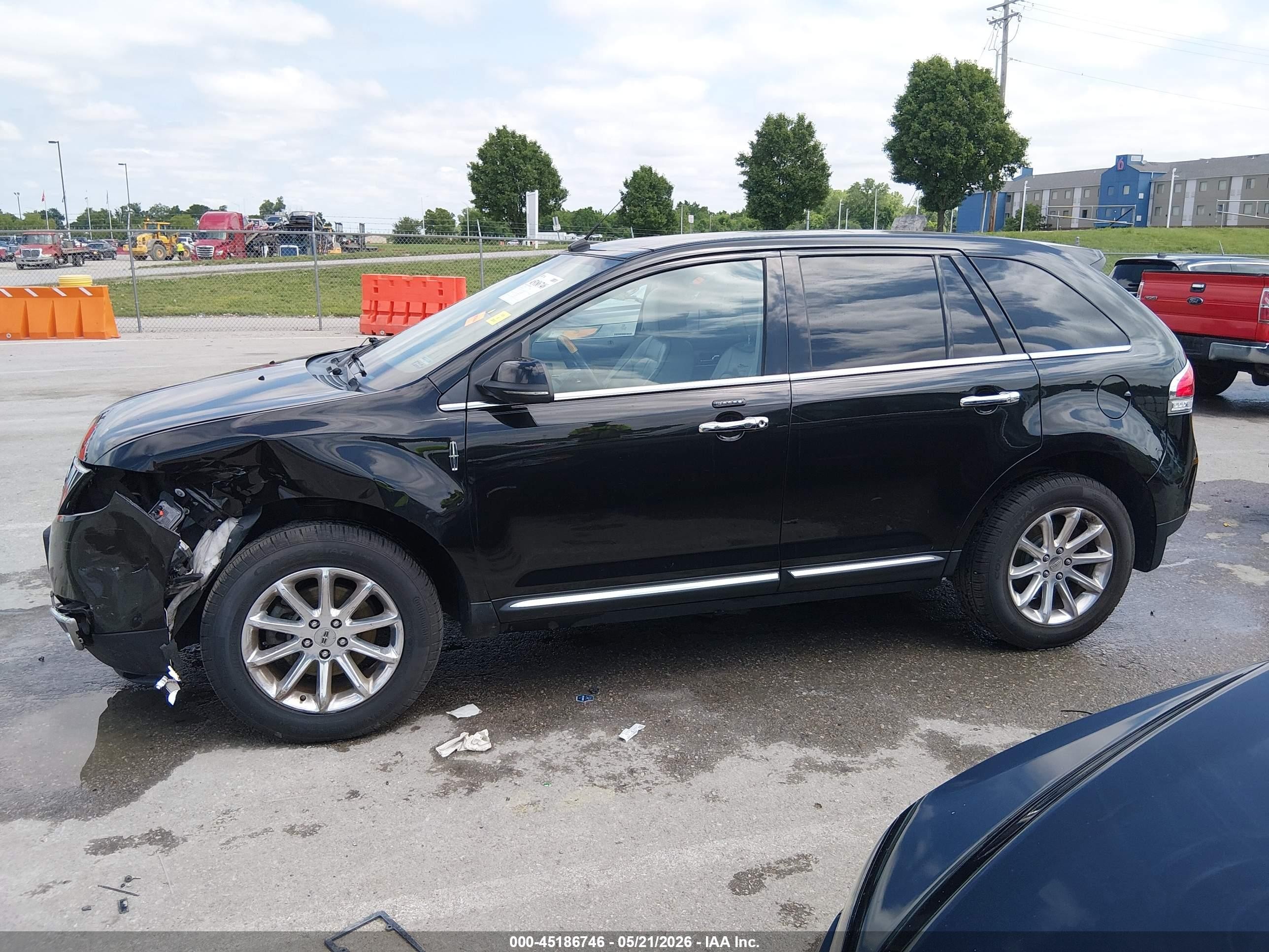 2013 Lincoln Mkx   Черный vin: 2LMDJ6JK5DBL23417