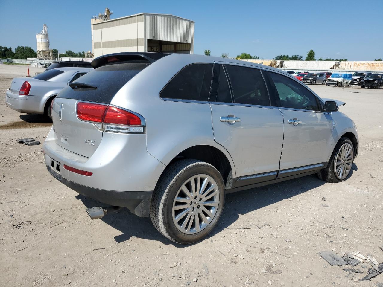 2013 Lincoln Mkx Silver vin: 2LMDJ6JK5DBL31355