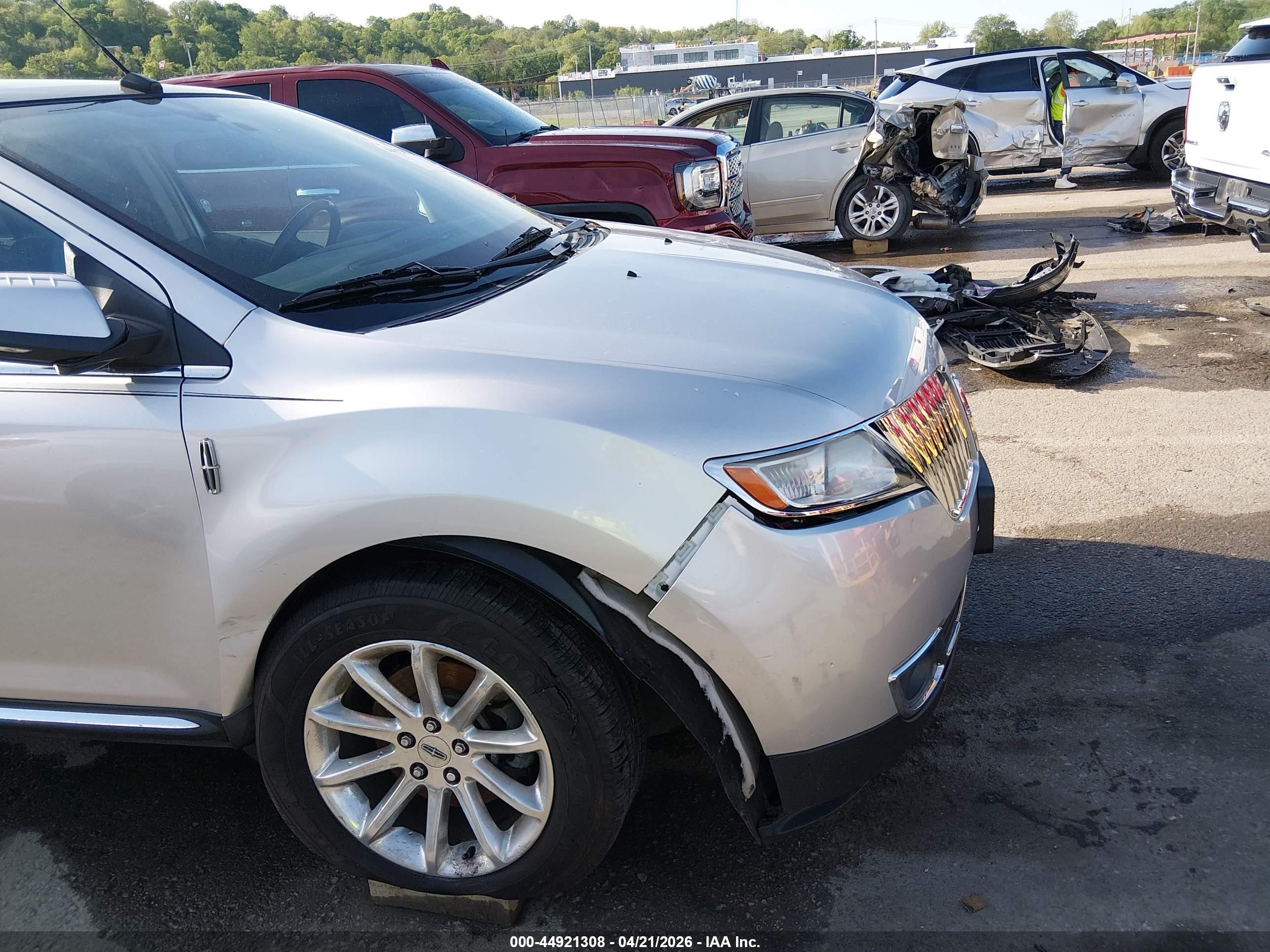 2013 Lincoln Mkx   Silver vin: 2LMDJ6JK5DBL41433