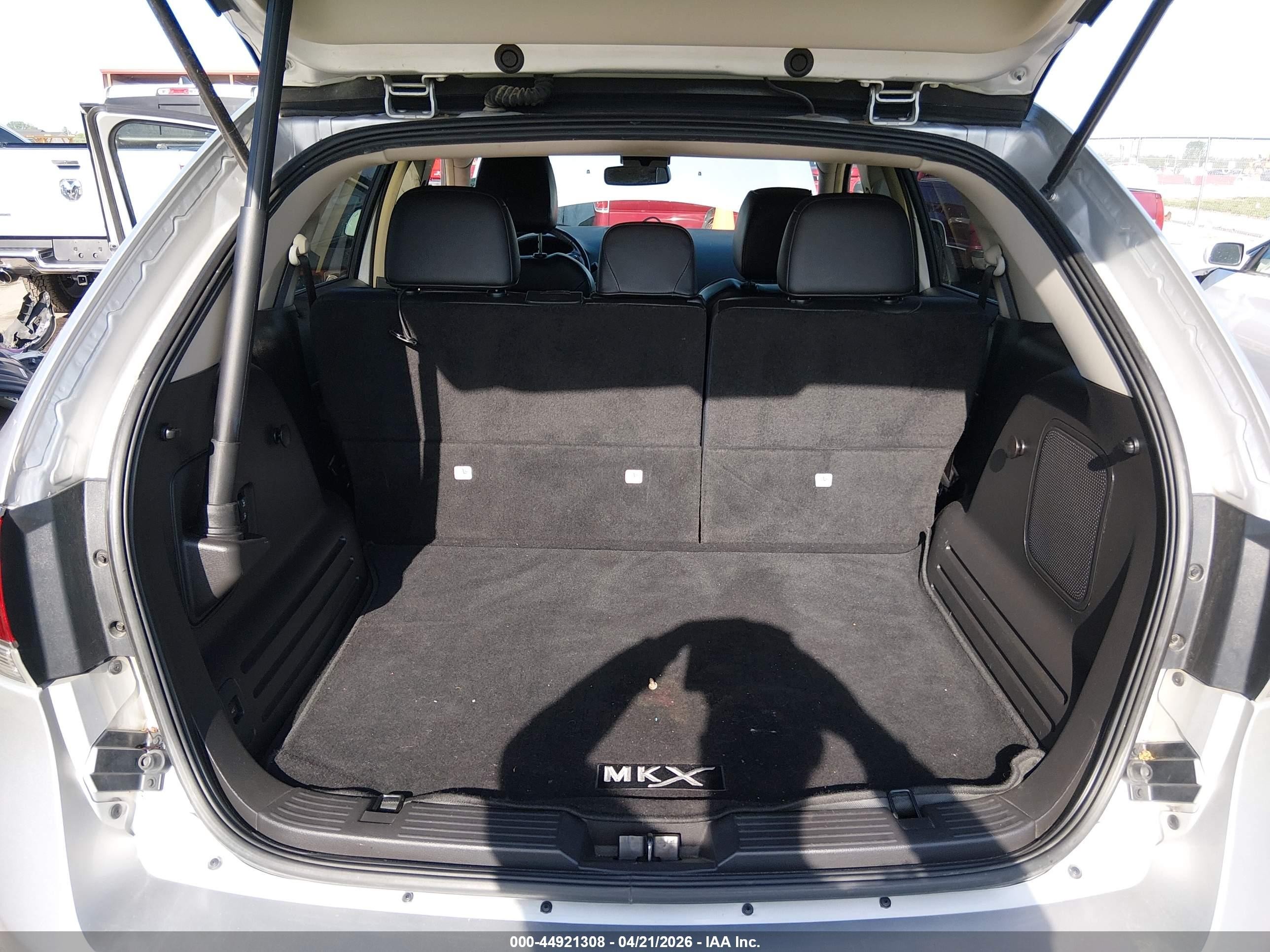 2013 Lincoln Mkx   Silver vin: 2LMDJ6JK5DBL41433